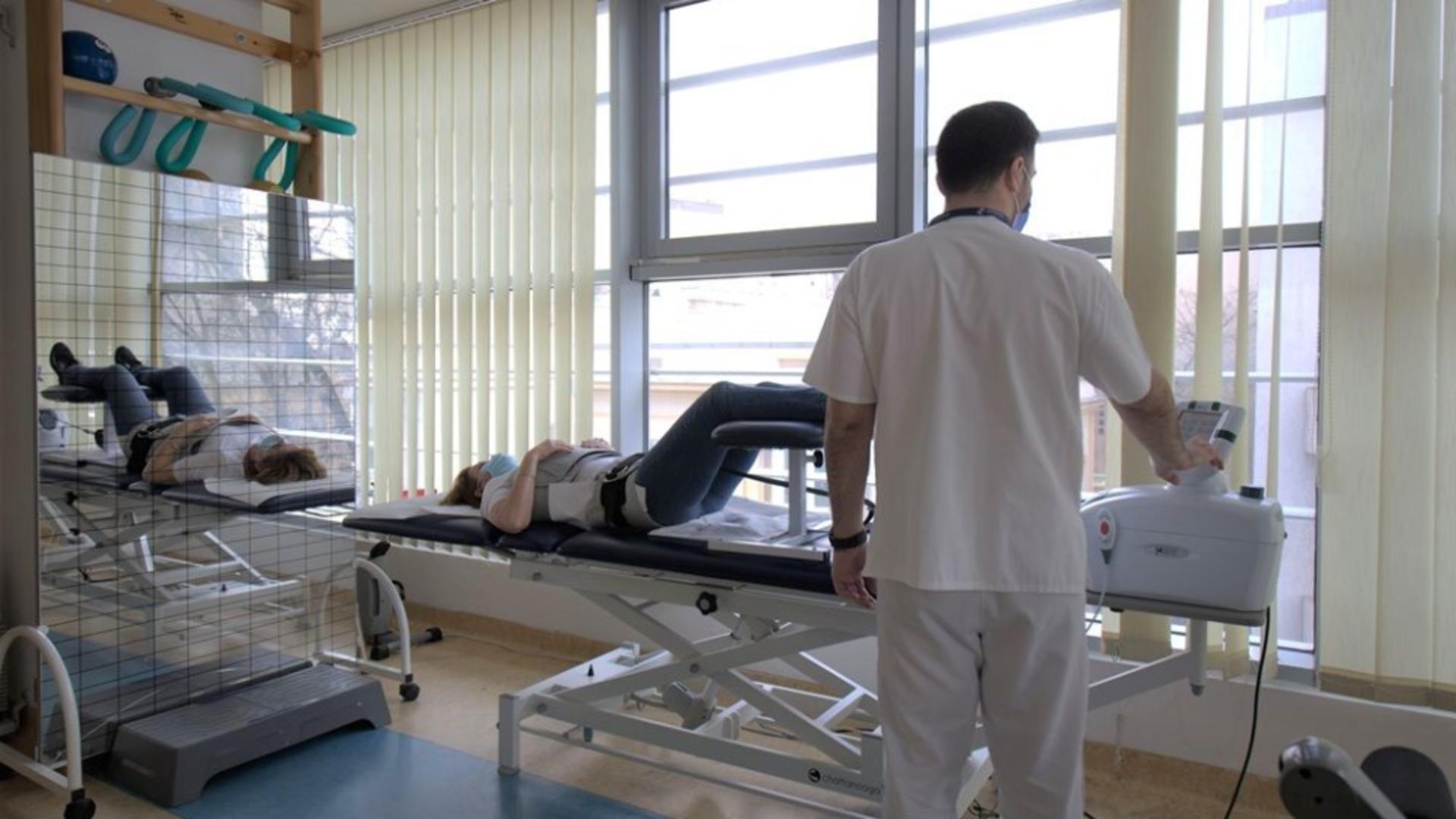 Durerea neuropatică, apare atunci când nervii sunt afectați, generând senzații de arsură, înțepături sau amorțeală