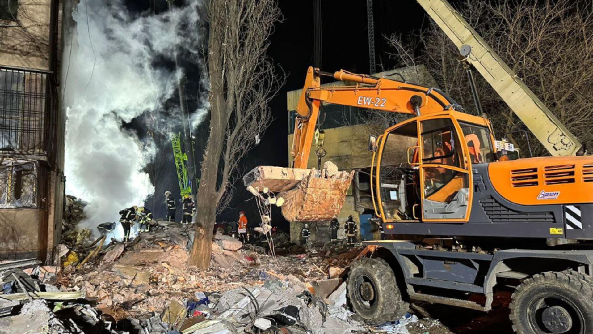 Situație critică la Odesa, după cel mai devastator atac rusesc asupra infrastructurii energetice. Orașul este paralizat, cinci oameni au murit - VIDEO