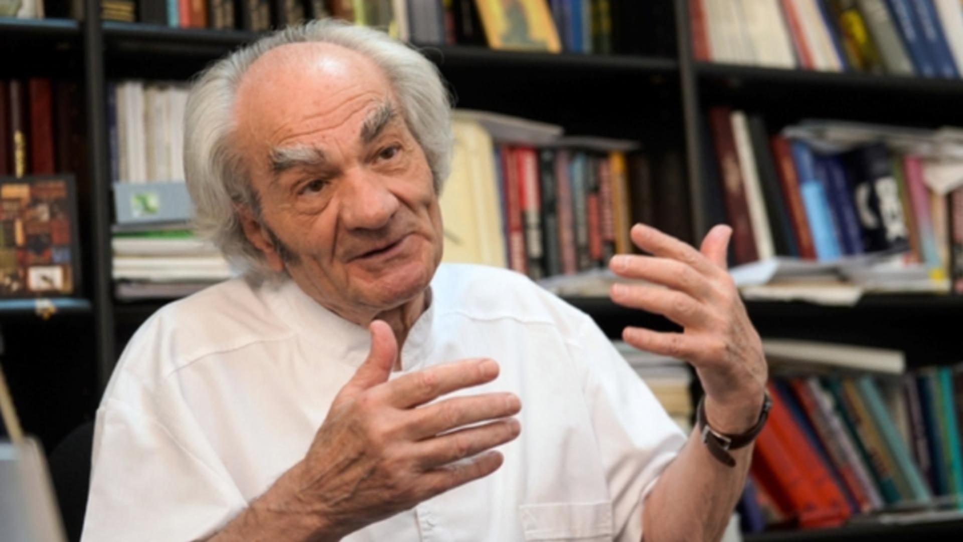 Top trei alimente care îți pun în pericol sănătatea creierului. Neurochirurgul Leon Dănăilă trage un semnal de alarmă