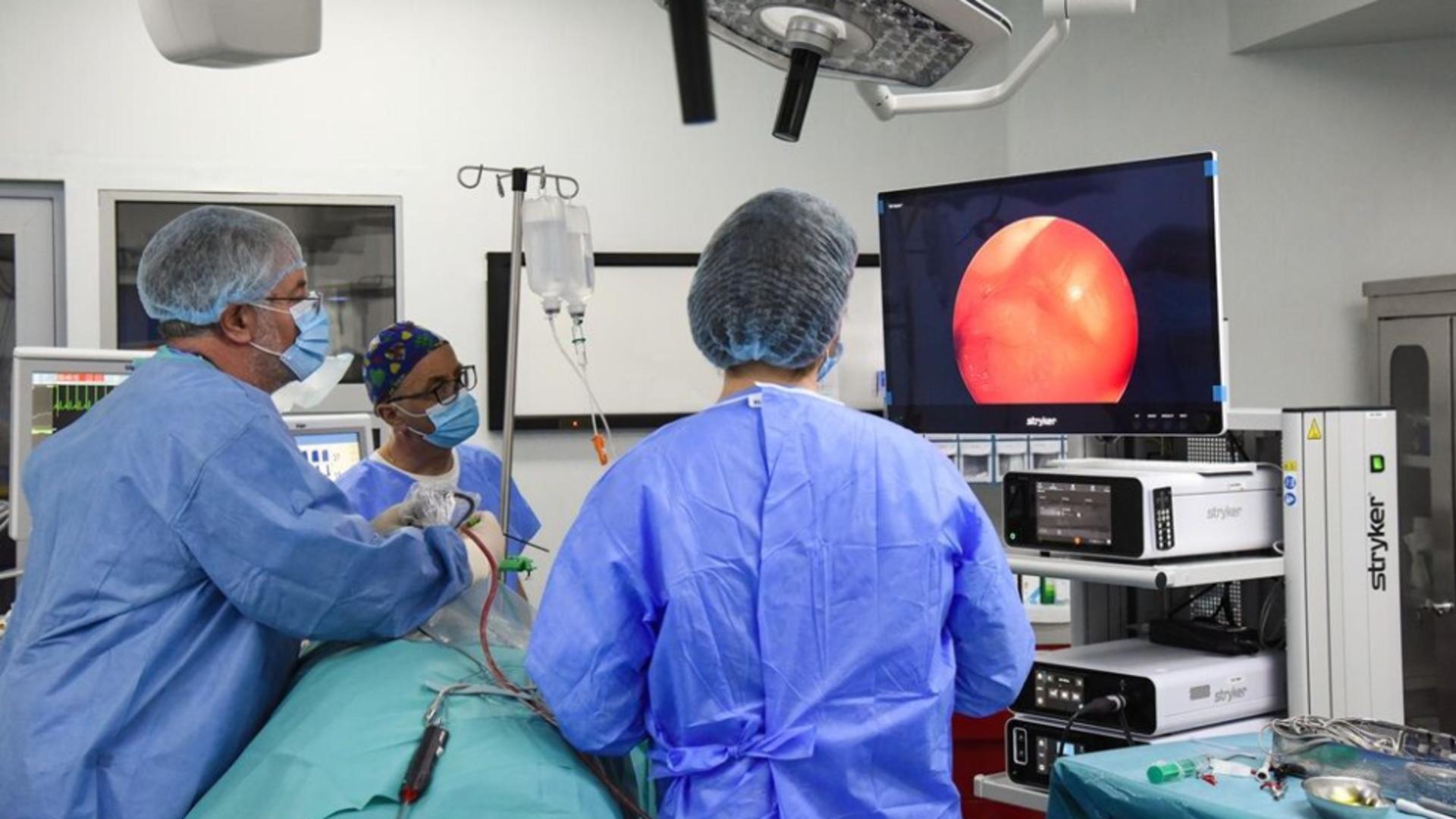 Chirurgia endoscopică ORL permite tratarea afecțiunilor nasului