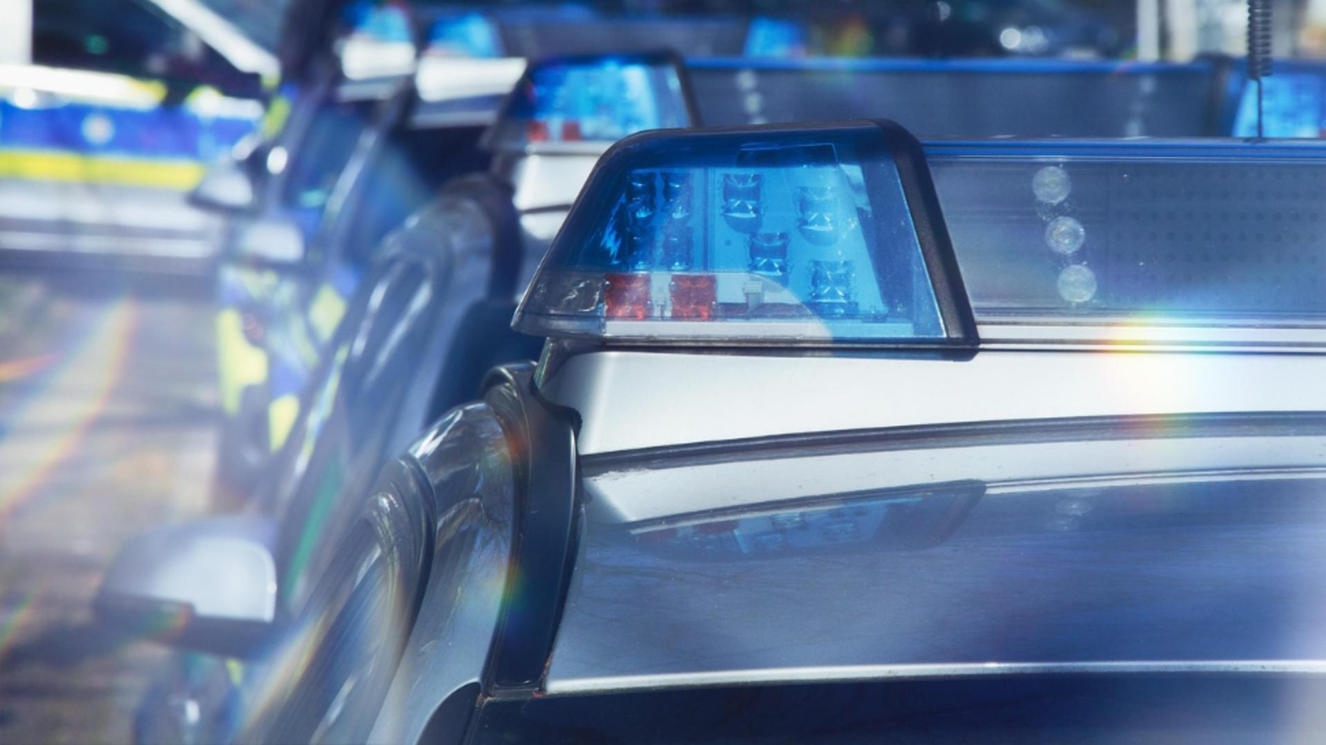 Accident grav în Stockholm: zece persoane rănite după ce un autobuz a intrat într-o clădire