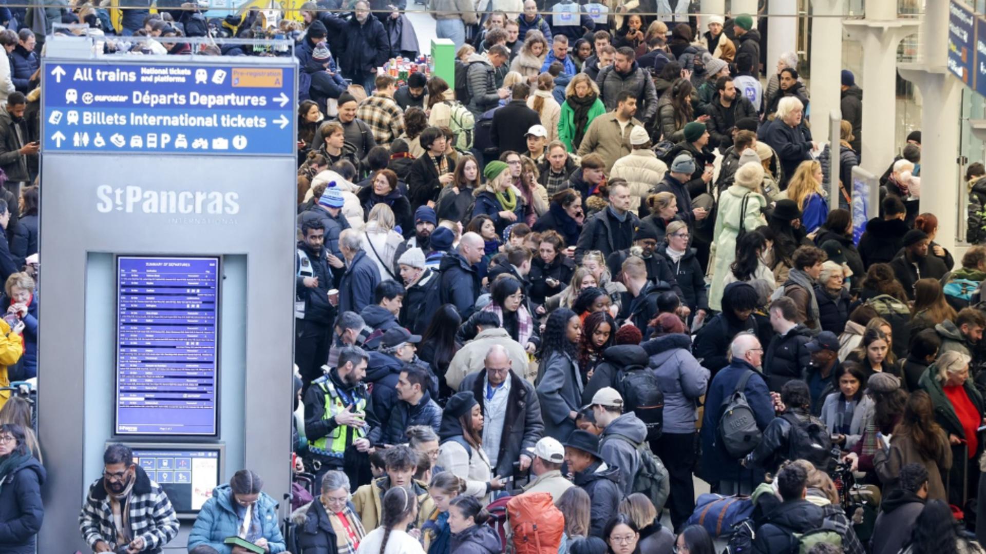 Haos uriaș înainte de Revelion: toate trenurile care leagă Anglia de Franța, prin Eurotunel, au fost suspendate – VIDEO