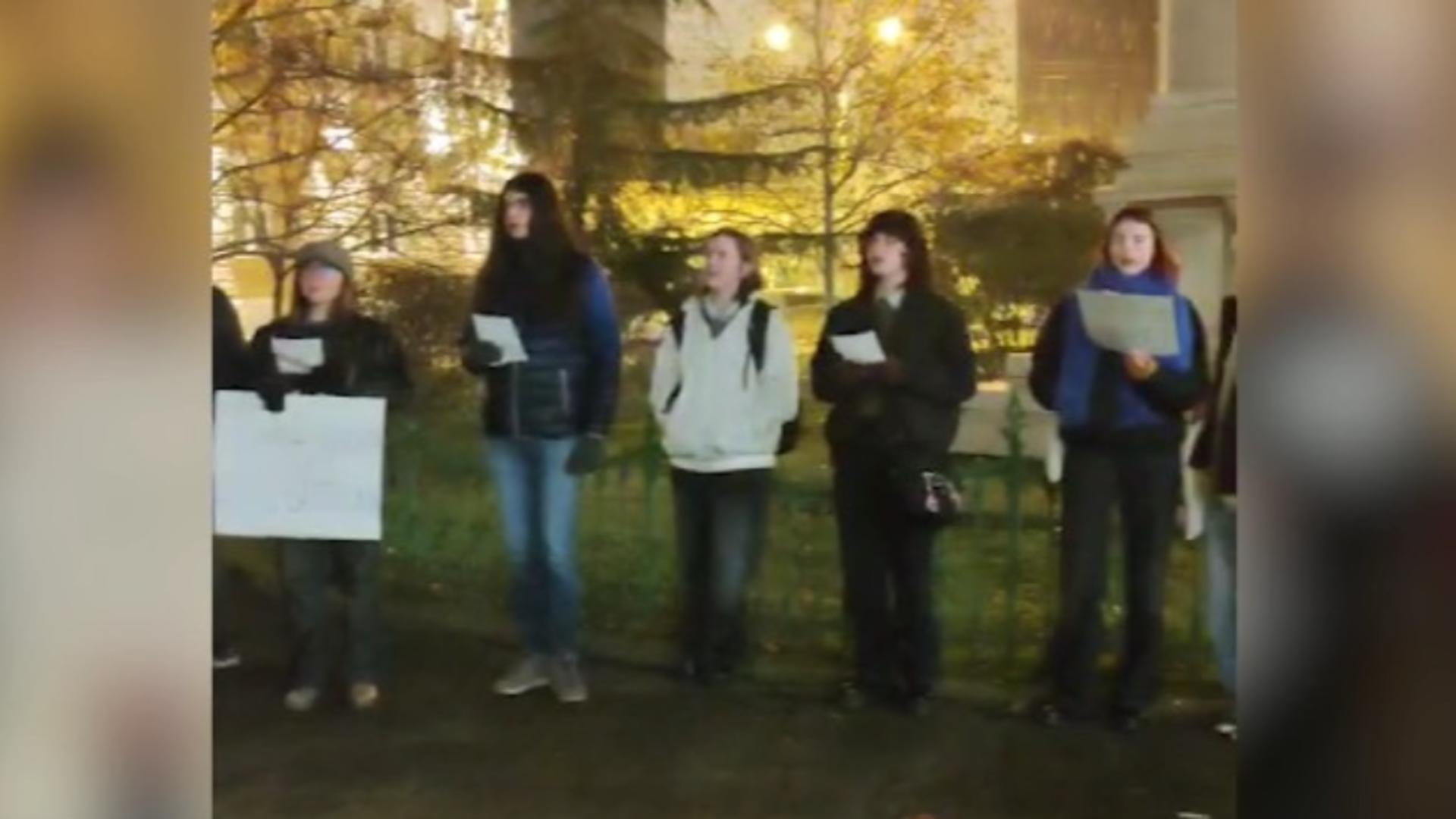 Proteste uriașe în țară: studenții au ieșit în stradă