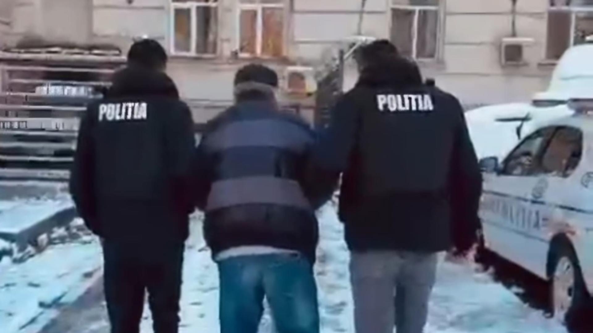 Crimă de Crăciun: bărbat de 68 de ani reținut, după ce și-a ucis soția în bătaie. A chemat o asistentă să o îngrijească, dar era deja moartă