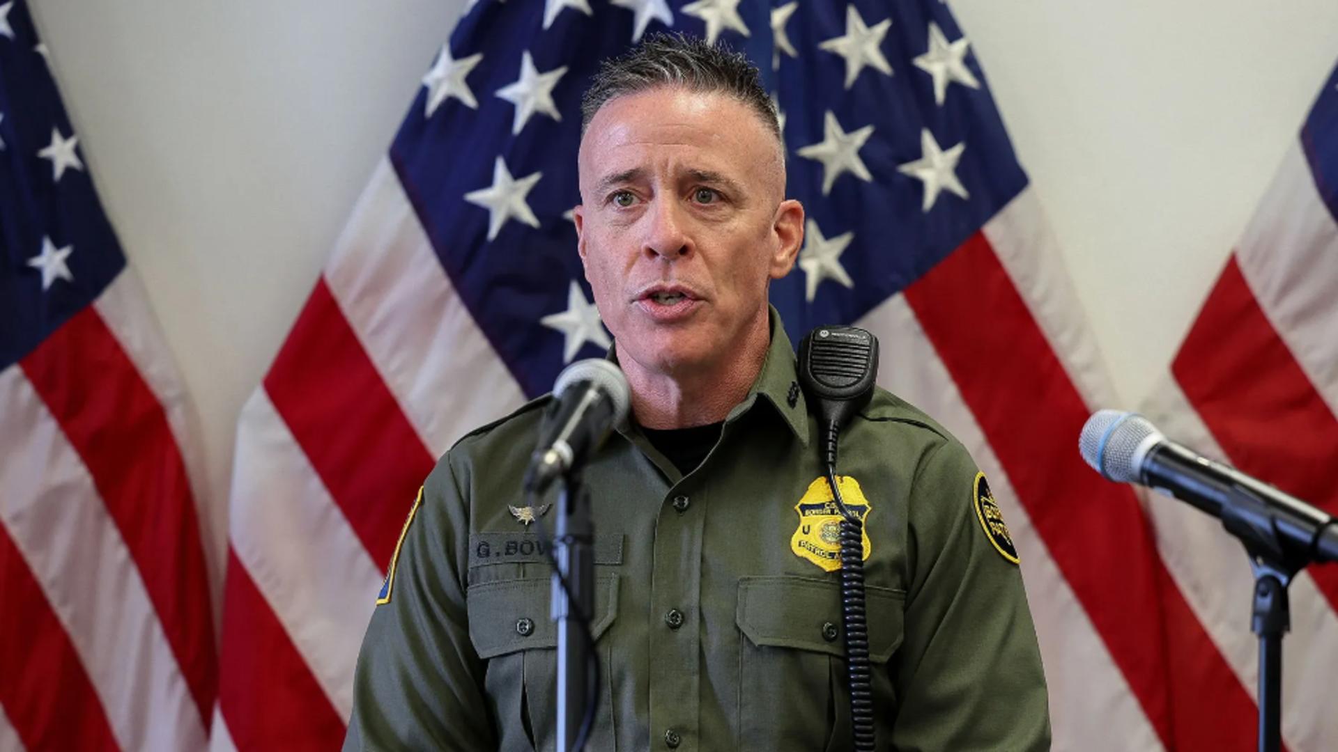 Controversatul șef al ICE, retras de Donald Trump.