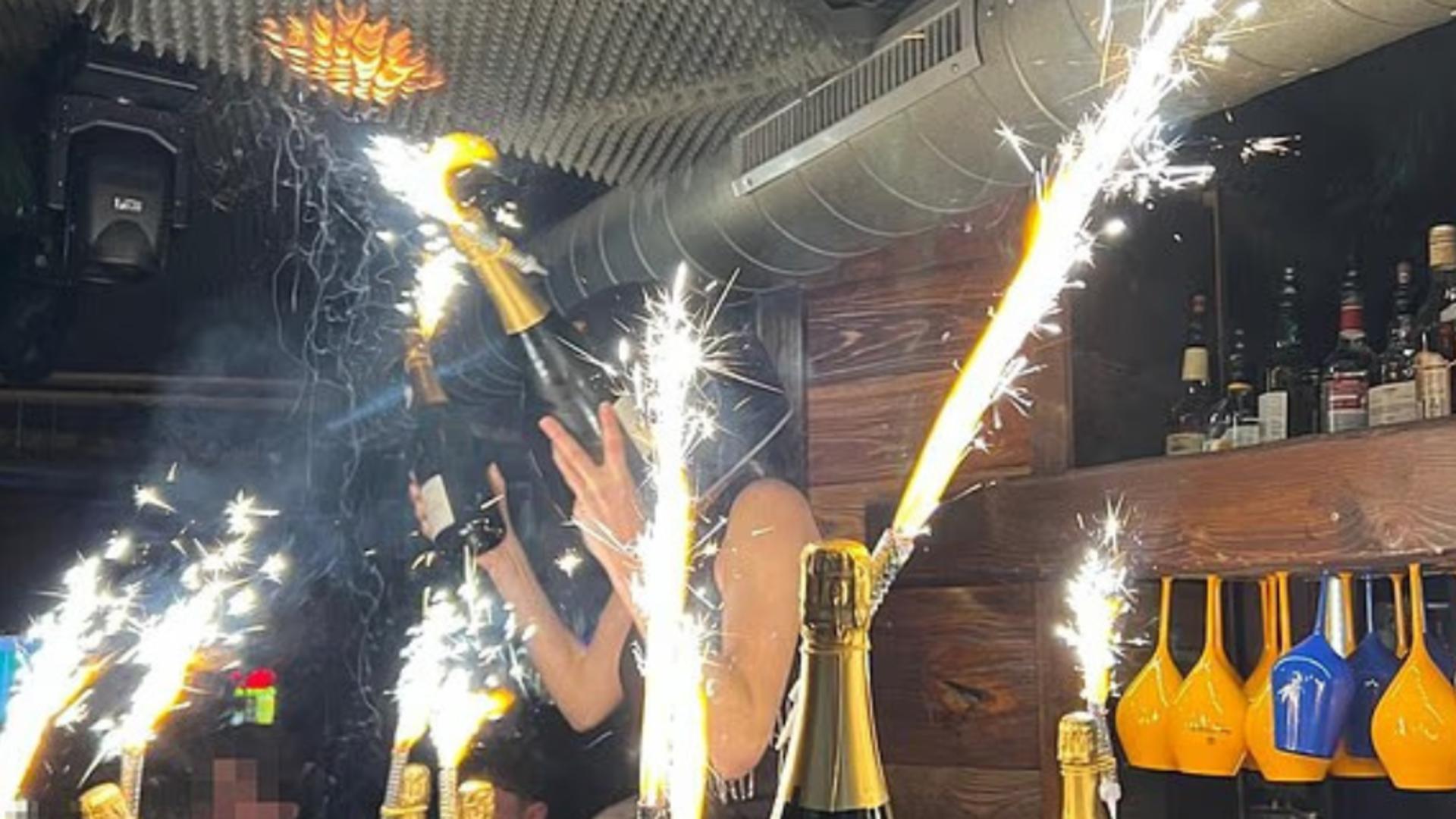 O chelneriță de 24 de ani este bănuită că ar fi provocat incendiul de la barul din Crans-Montana