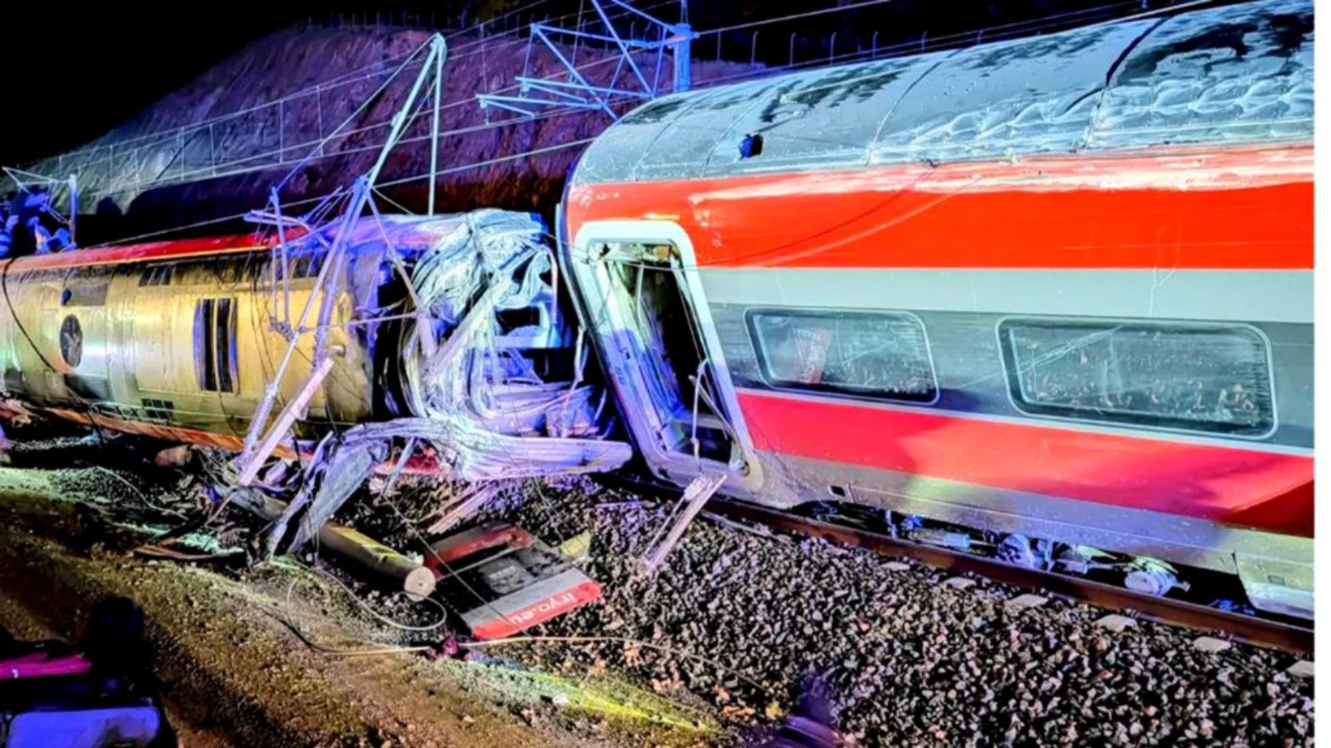 Tragedie feroviară în Spania. Două trenuri de mare viteză s-au ciocnit în Adamuz. Bilanțul este grav. VIDEO