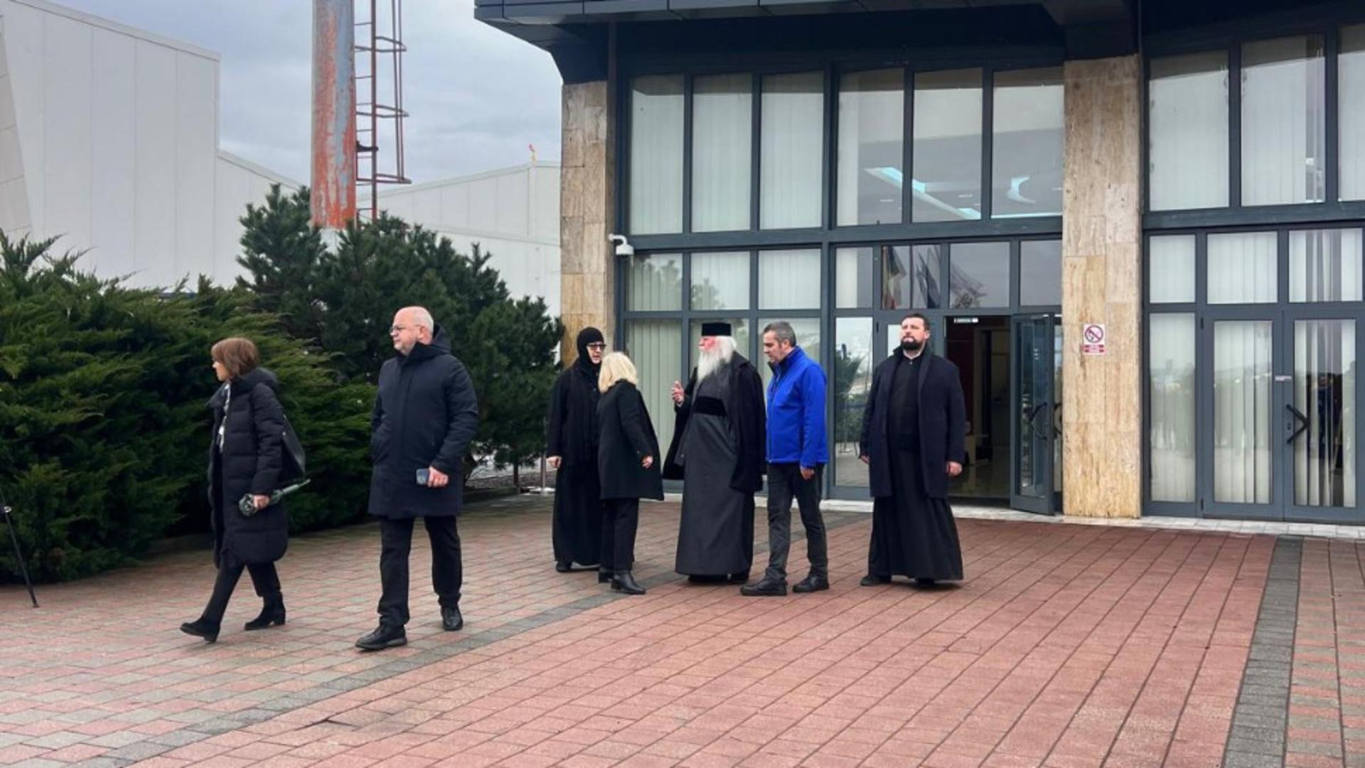 Mitropolitul Banatului pe aeroportul din Timișoara