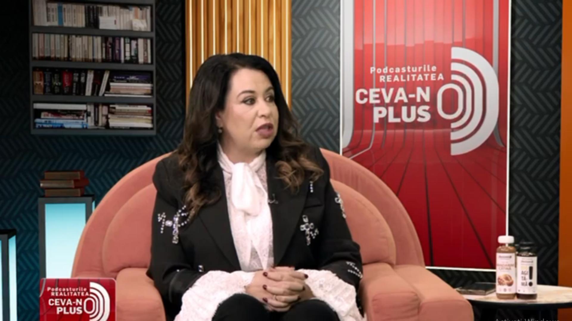 Podcasturile REALITATEA - Ceva-n PLUS. Oana Roman face dezvăluiri la Realitatea Plus despre perioada mineriadei din 1991: "Singurul moment în care un guvern legitim a fost dărâmat prin forță"