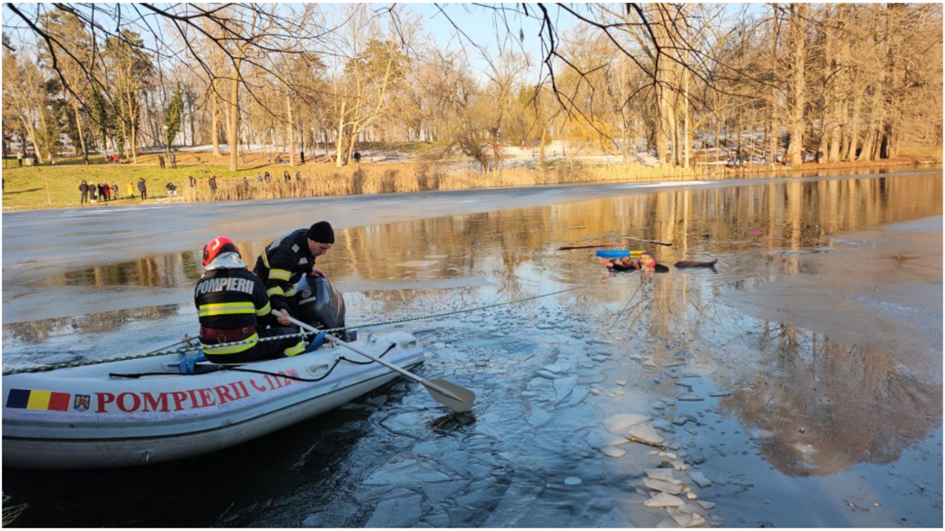 Alertă în municipiul Craiova. Un copil de cinci ani a căzut în lacul înghețat din parcul Romanescu