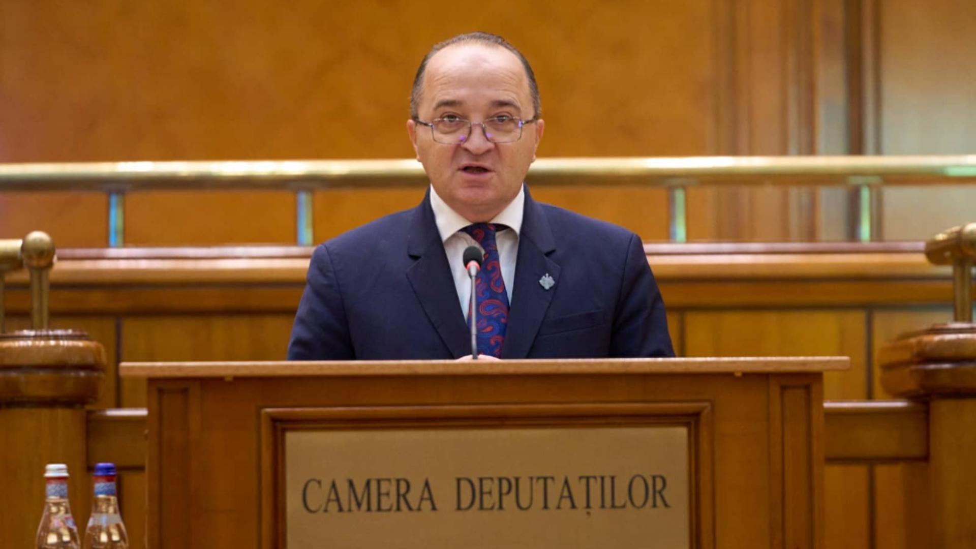 Deputatul AUR Petru-Gabriel Negrea