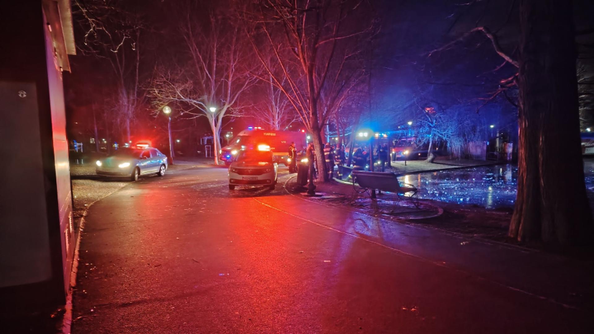 Mobilizare de forțe în Parcul IOR din Capitală. Este căutată o femeie despre care martorii spun că ar fi căzut în lacul înghețat