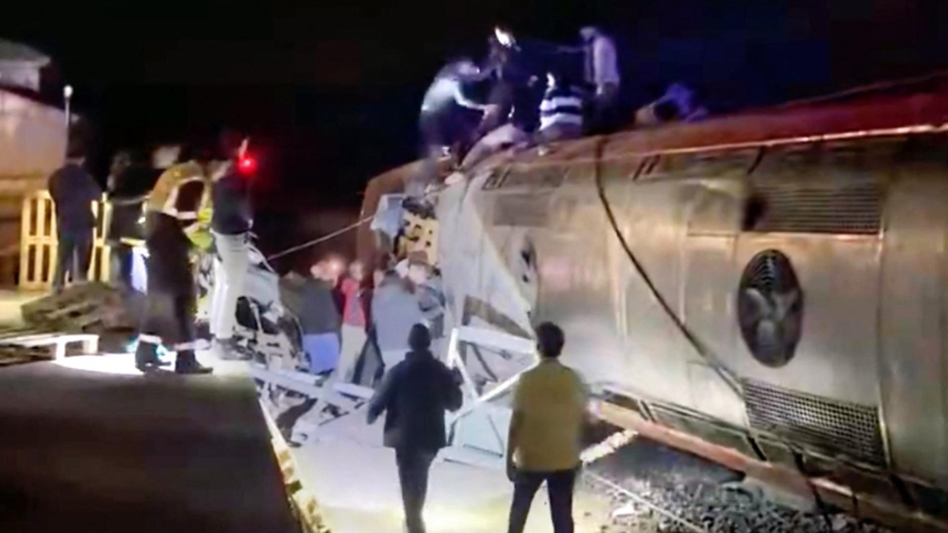 Tragedie feroviară în Spania. 2 trenuri de mare viteză s-au ciocnit, numărul morților trece de 20 - VIDEO