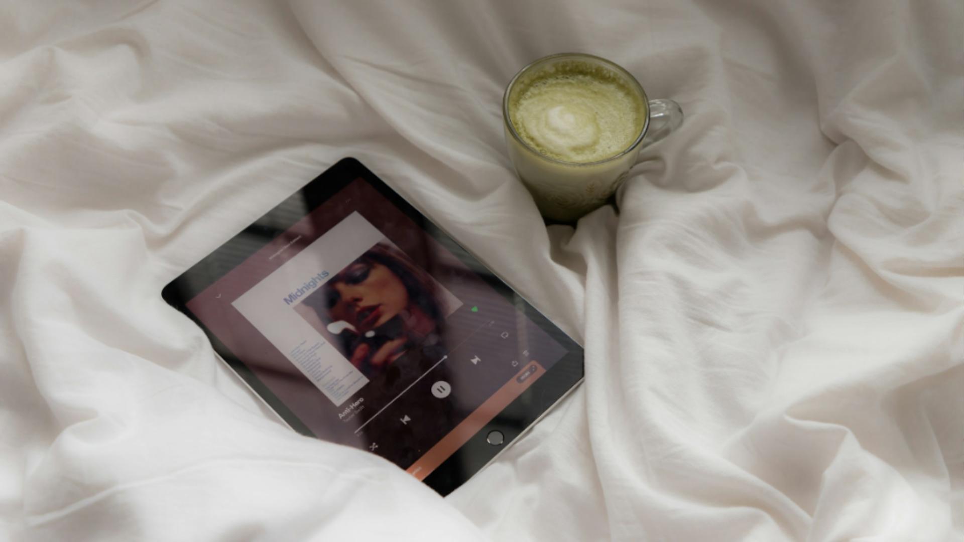 De ce suntem obosiți chiar și când dormim suficient