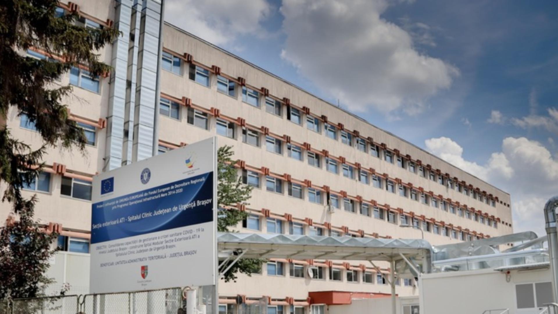 Este anchetă la Spitalul Județean Brașov. Un bărbat a murit după ce a fost trimis acasă de medici.