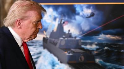 Trump vrea cu orice preț să pună mâna pe Groenlanda. Foto/Profimedia