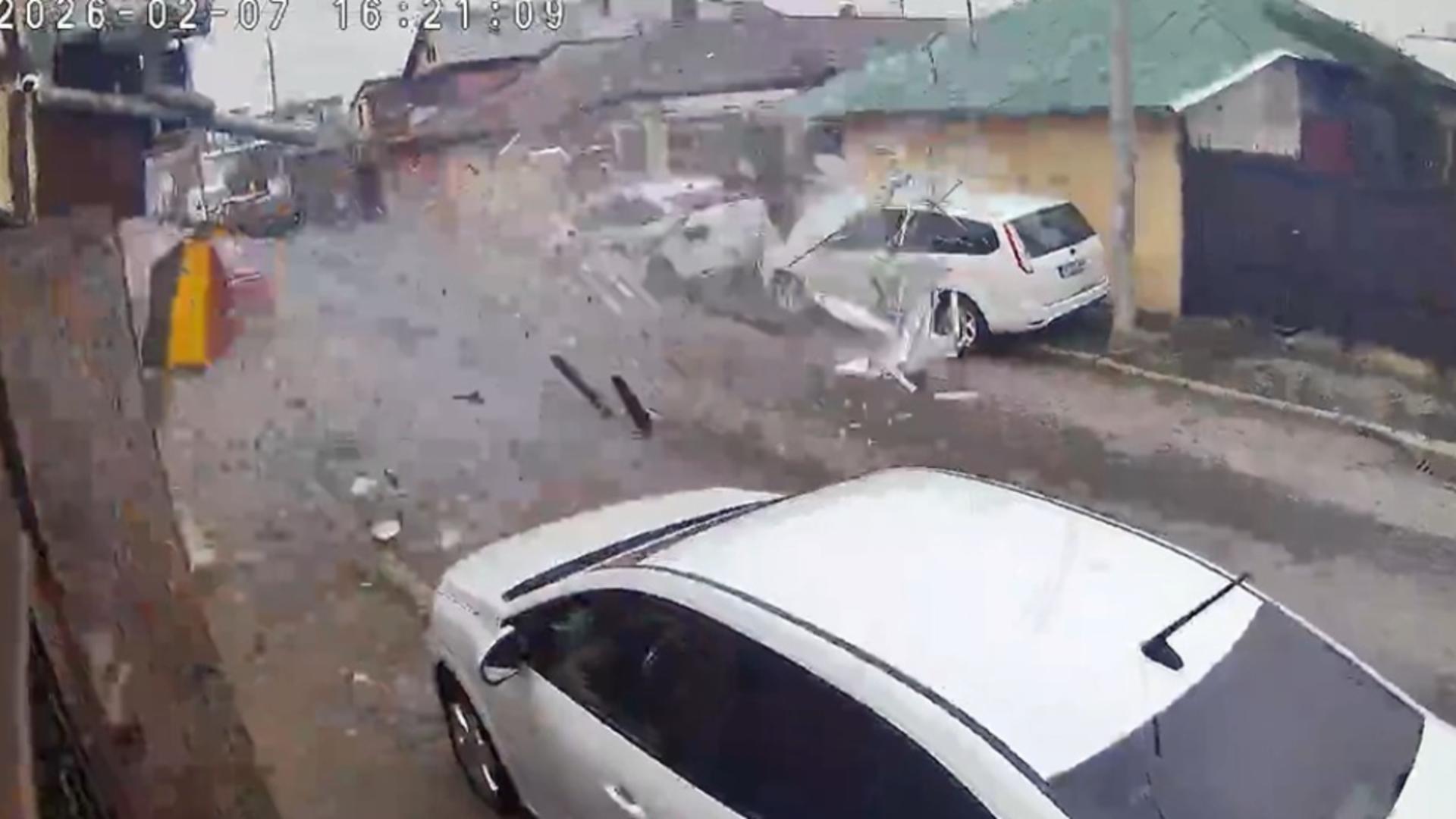 EXCLUSIV: Momentul EXPLOZIEI din Capitală: imagini șocante / Captură video