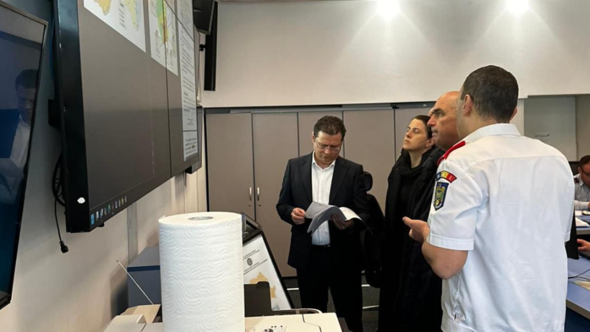 Premierul Ilie Bolojan, la Centrul Național de Conducere Integrată al MAI: Situația este sub control, fără victime sau cazuri critice