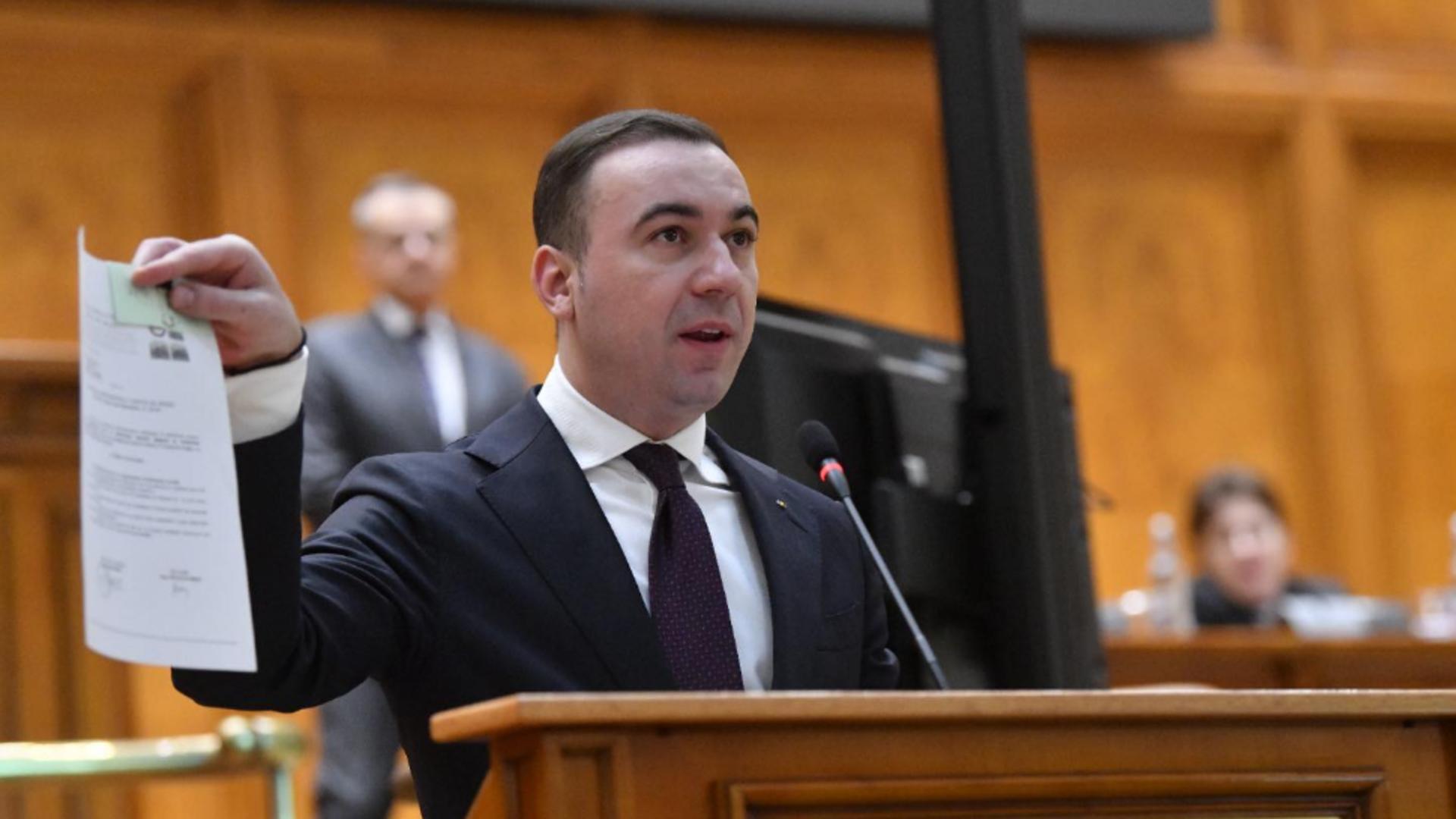 Bogdan Ivan, despre criza apei din Argeș: „Hidroelectrica și-a făcut datoria. Nu este corect să fie atacată doar pentru că unii caută capital electoral”