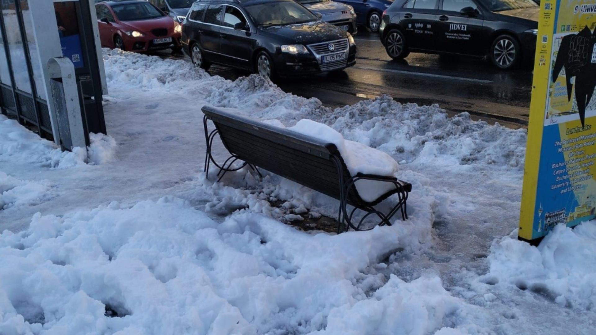 În loc să vină cu soluții, Primăria Generală s-a apucat să dea amenzi primăriilor de sector 