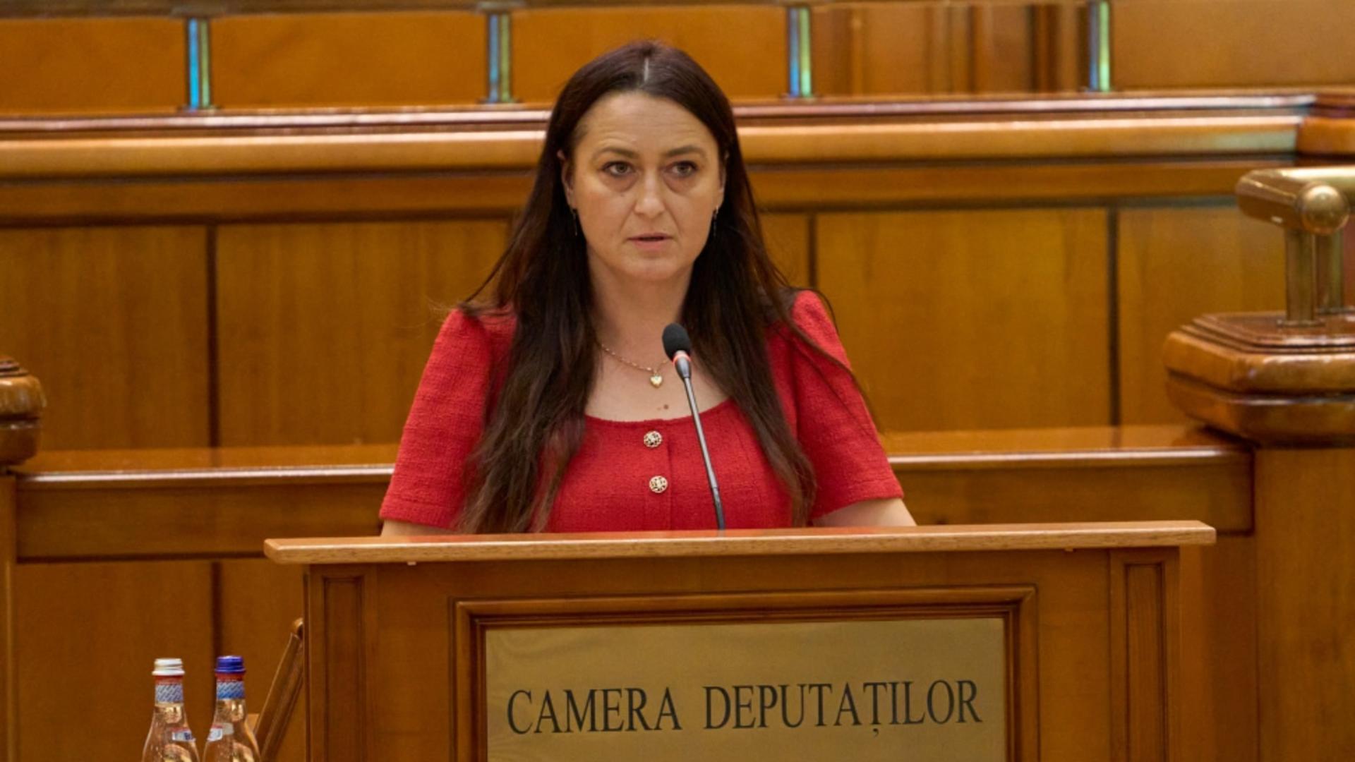 Cristina Butură (deputat AUR)