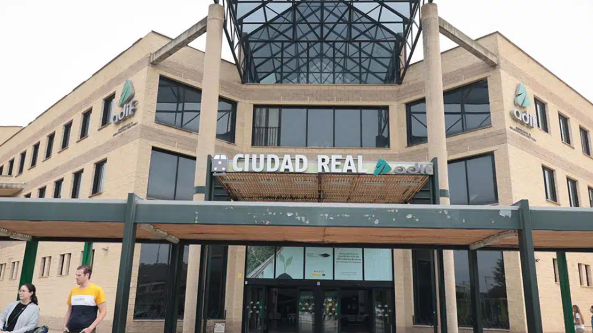 Românii din Spania vor sa se întoarcă acasă. Nu mai pot pune bani deoparte.