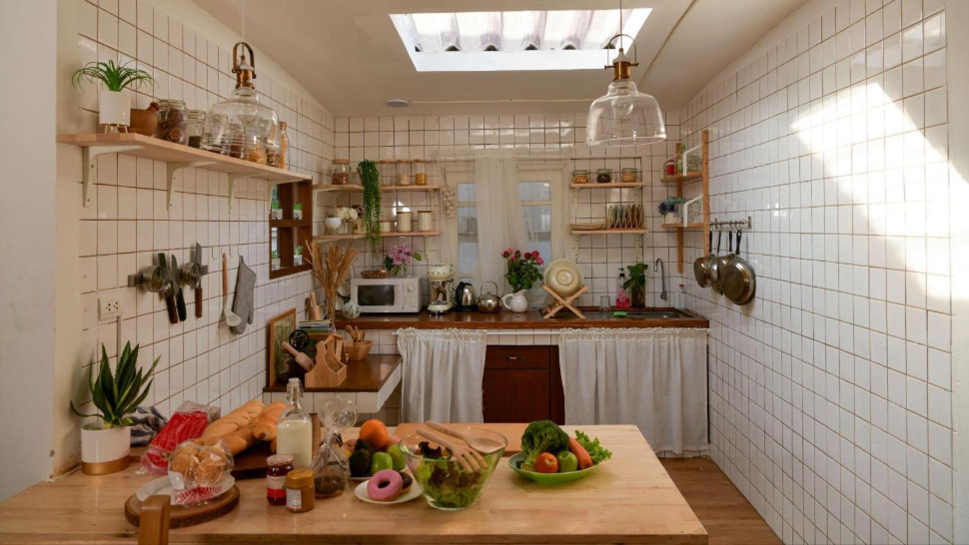 Renovarea bucătăriei: Ghid practic pentru alegerea elementelor esențiale care rezistă în timp