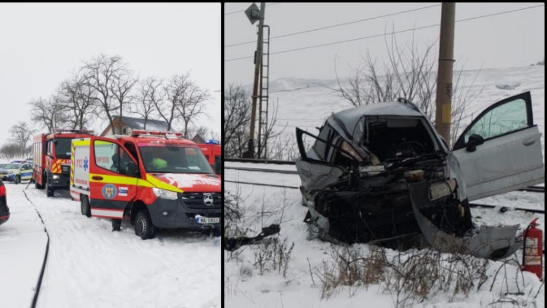 Accident feroviar în Iași. Un tren a lovit în plin un autoturism.