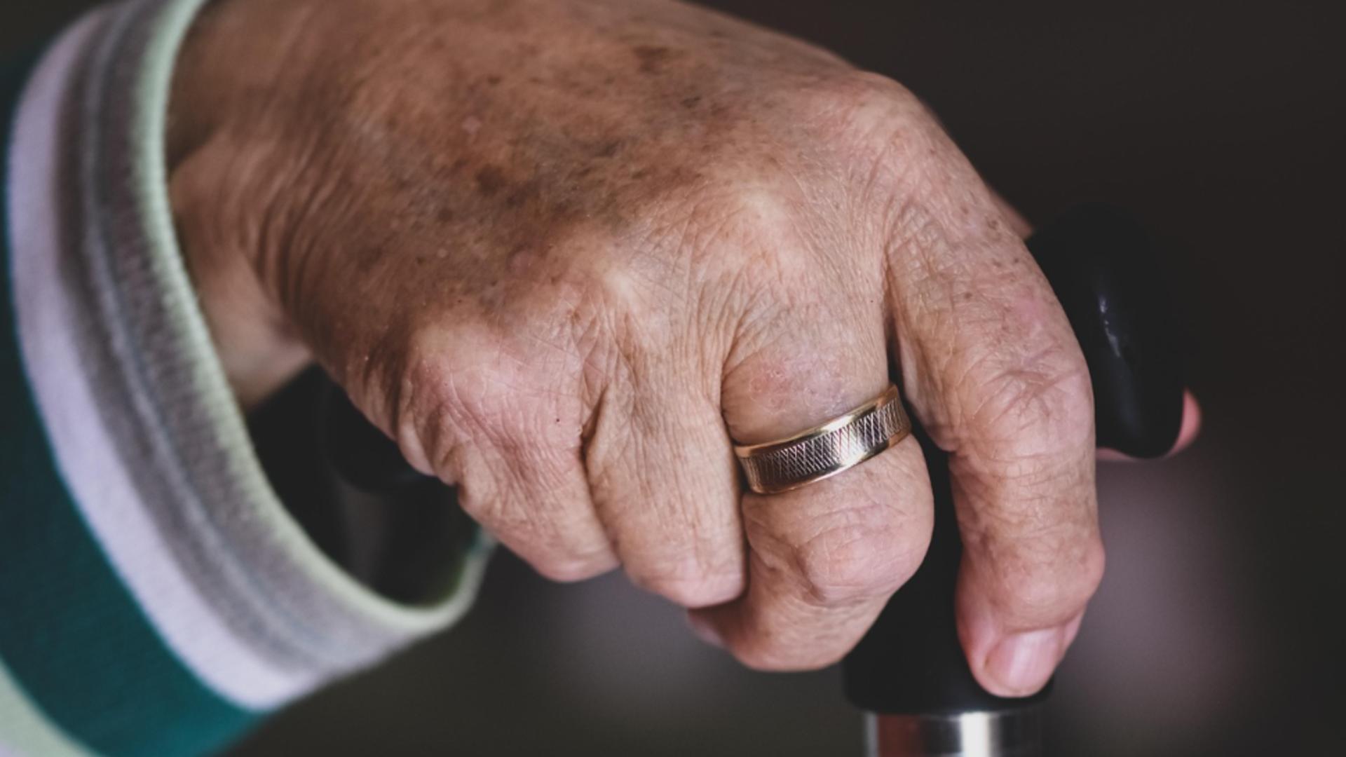 Pensionari din România