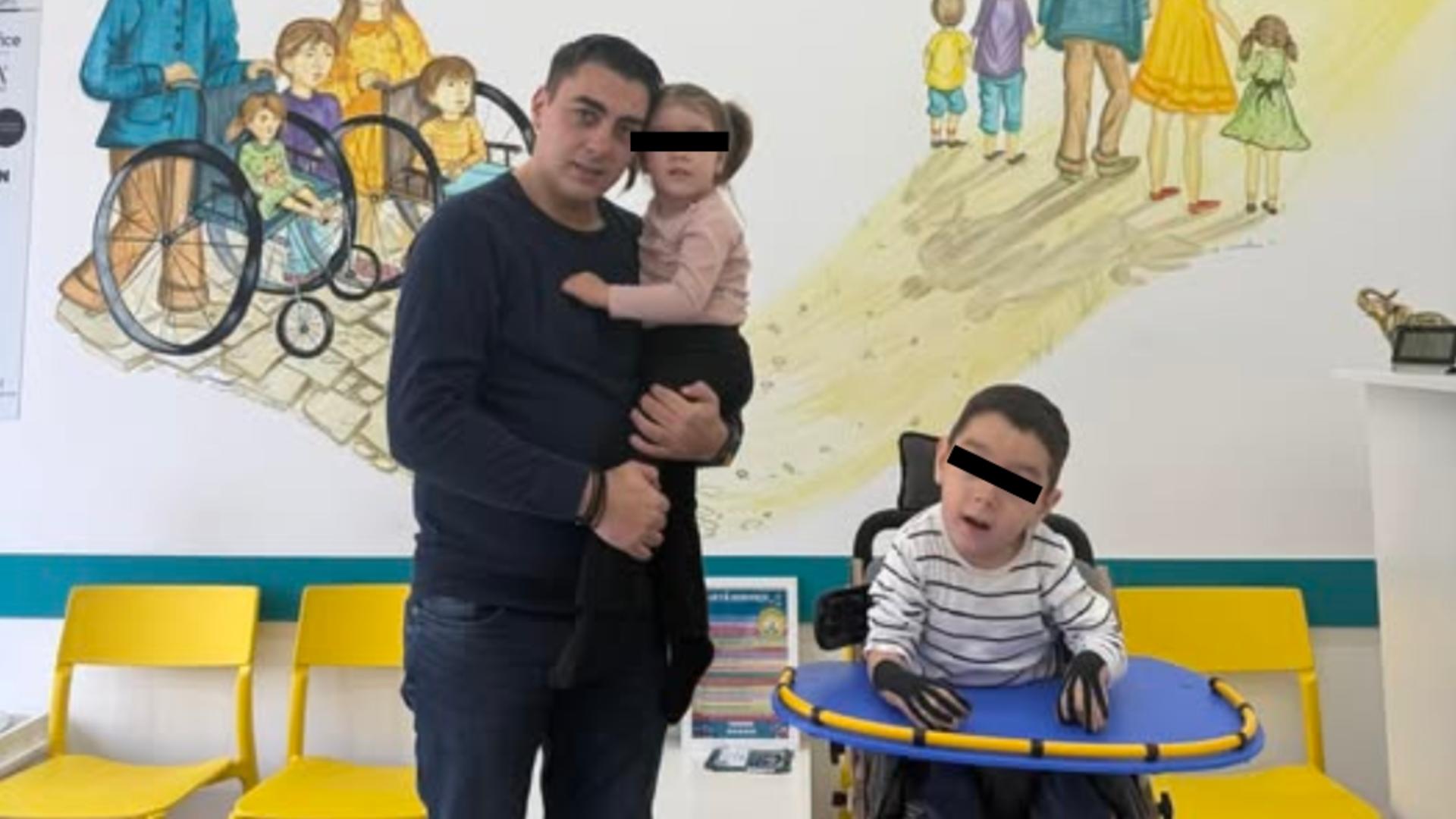 Povestea dramatică a celor doi frați diagnosticați cu o afecțiune extrem de rară