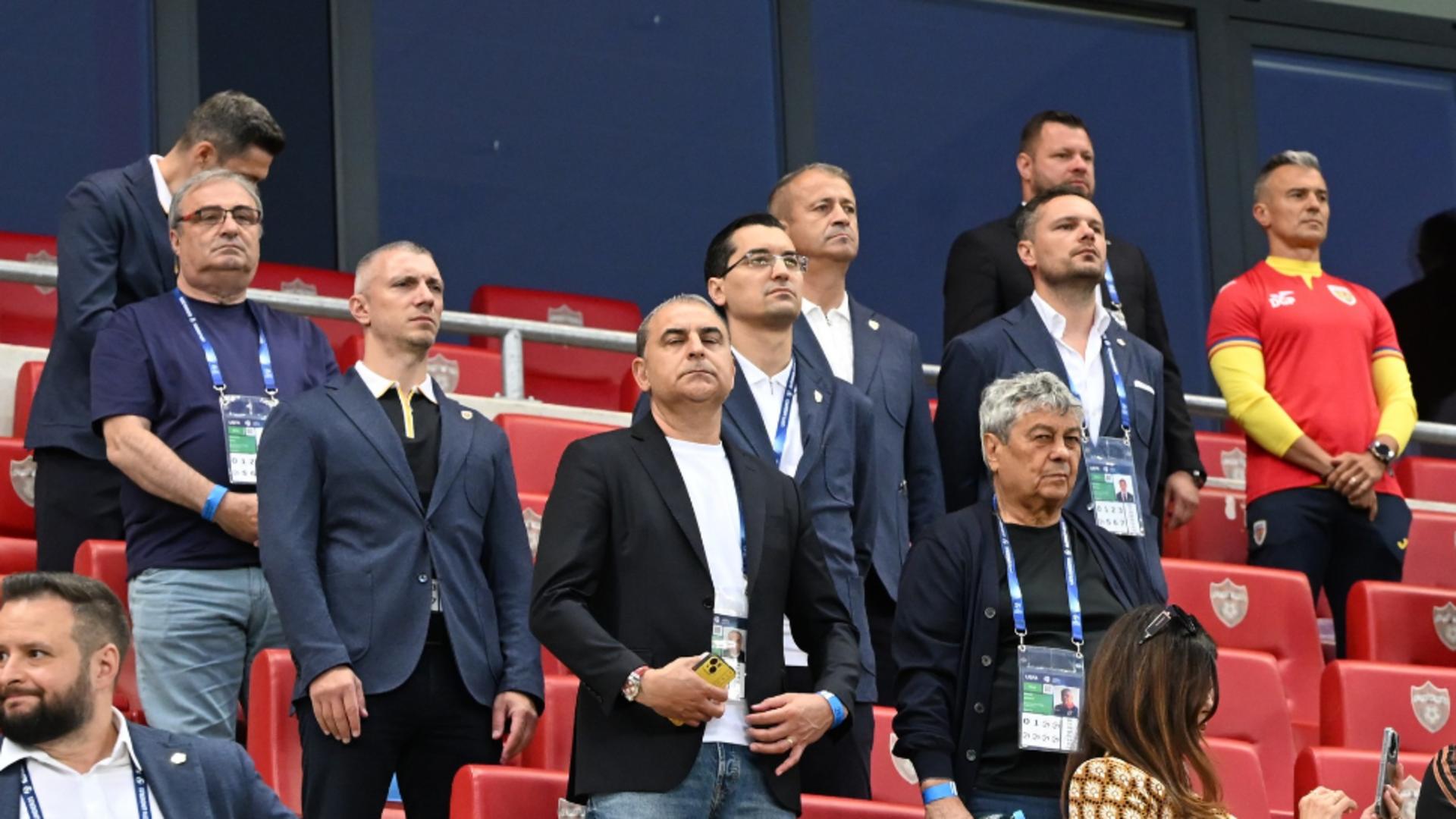 Mihai Stoichiță va conduce naționala României la Istanbul, dacă starea de sănătate a lui Mircea Lucescu nu se va îmbunătăți (foto: profimedia)