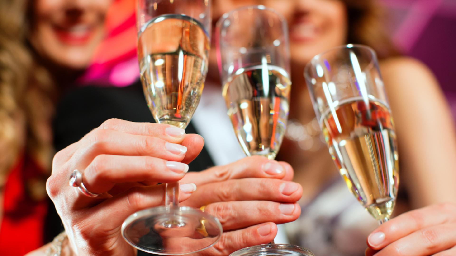  SURSE: Actor cunoscut, vizat de ancheta privind rețeaua de exploatare sexuală din Capitală. Cum erau păcălite fetele/ Profimedia