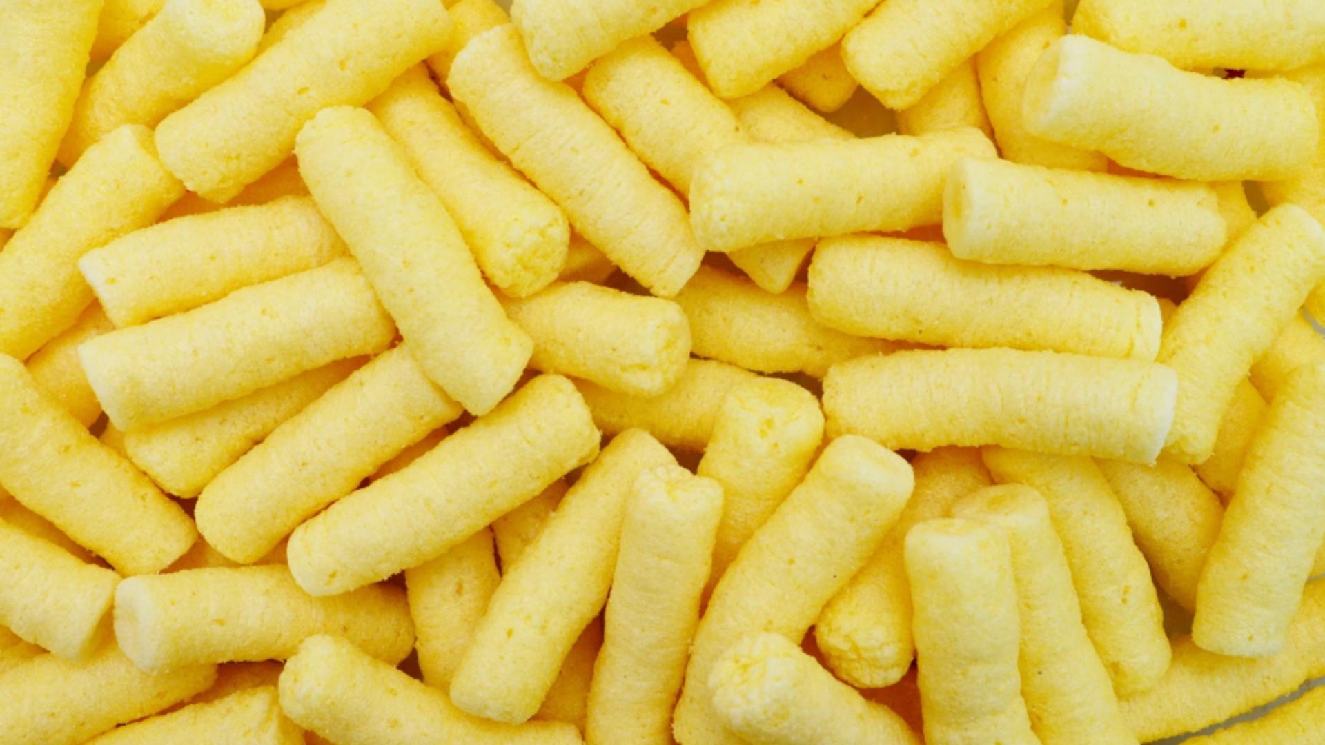 Pericolul ascuns în pungile de pufuleți