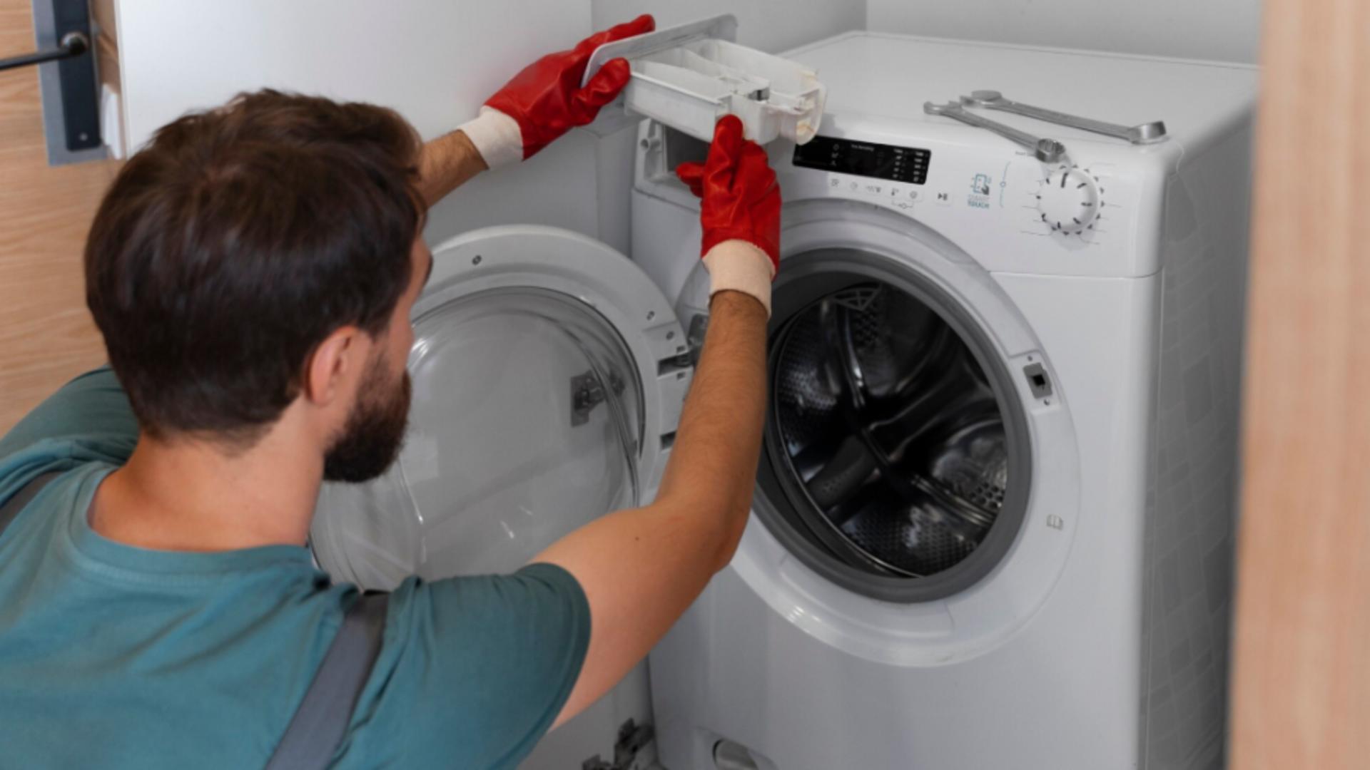 O directiva UE  îi obligă pe producători să repare aparatele