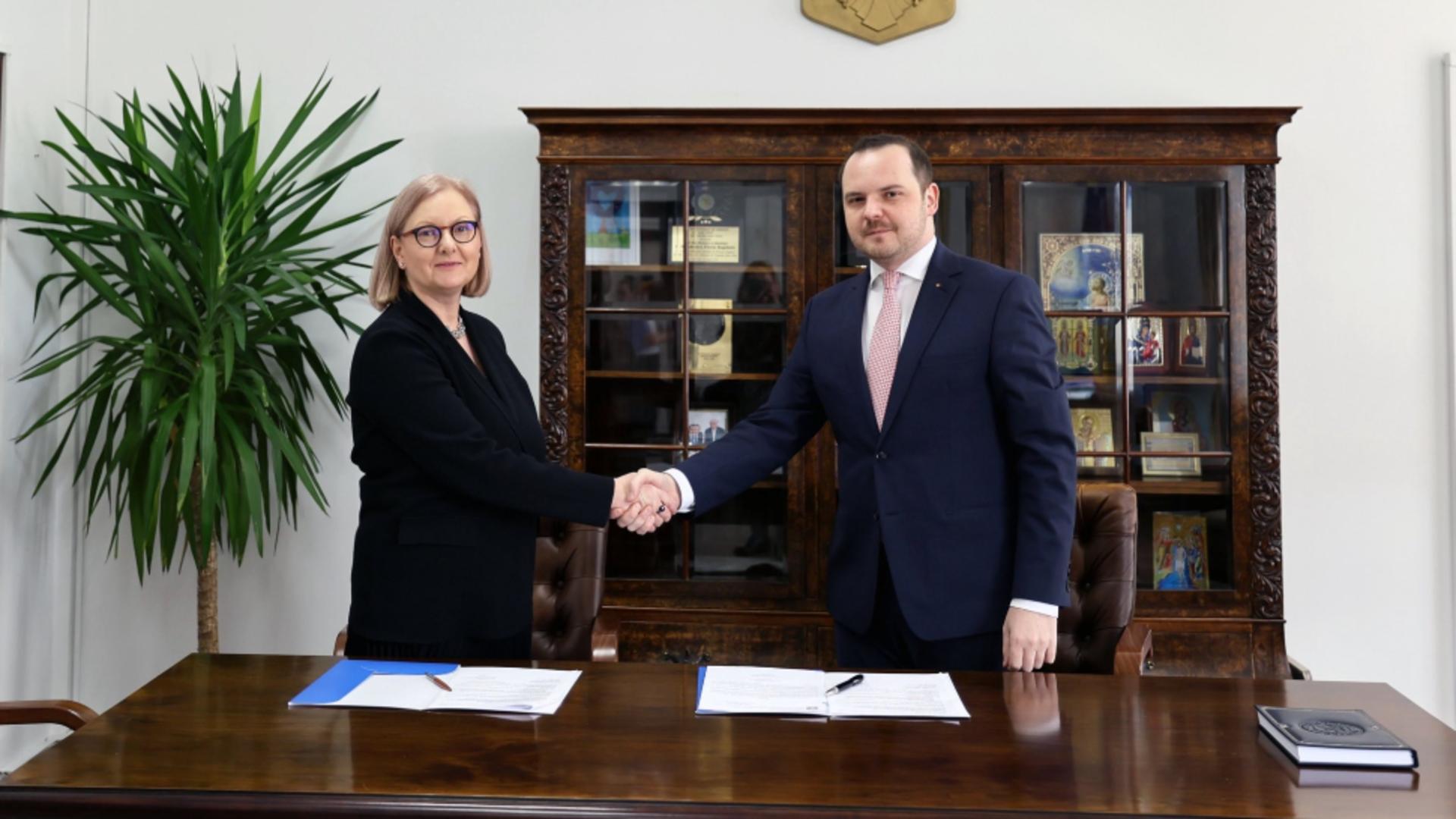 Ministerul Sănătăţii, protocol de colaborare cu Asociaţia Telefonul Copilului