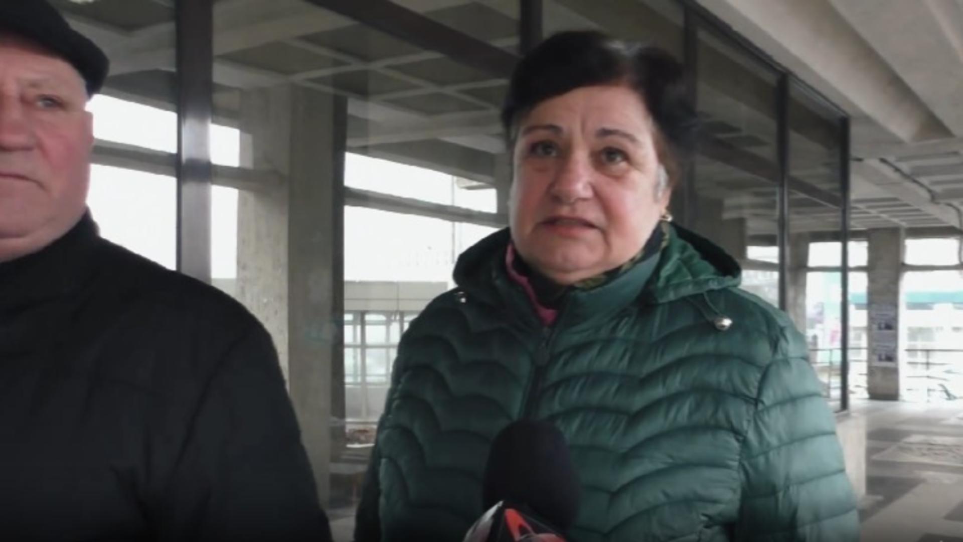 Români nemulțumiți