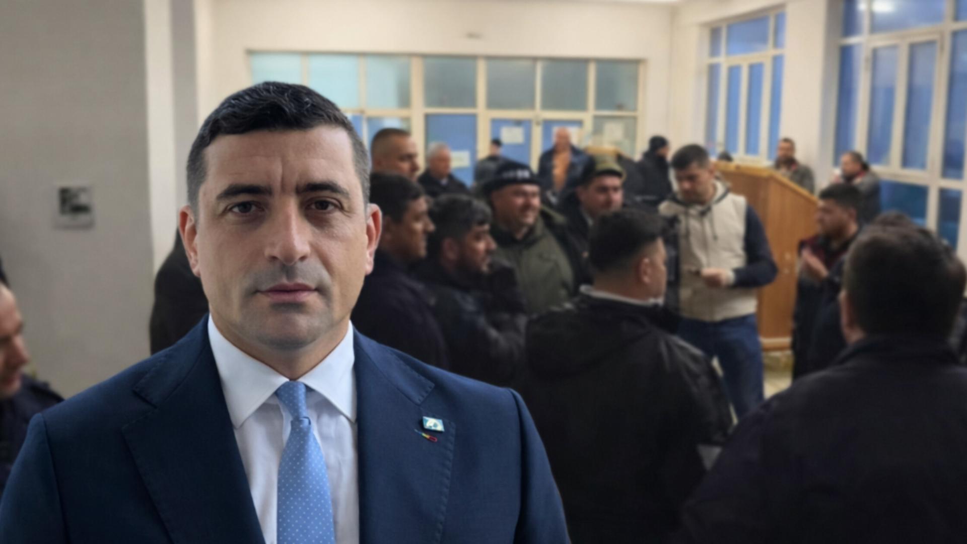 George Simion, alături de protestul minerilor de la Complexul Energetic Oltenia: „Bravo lor, hai și alții dacă sunt nemulțumiți cu adevărat!”