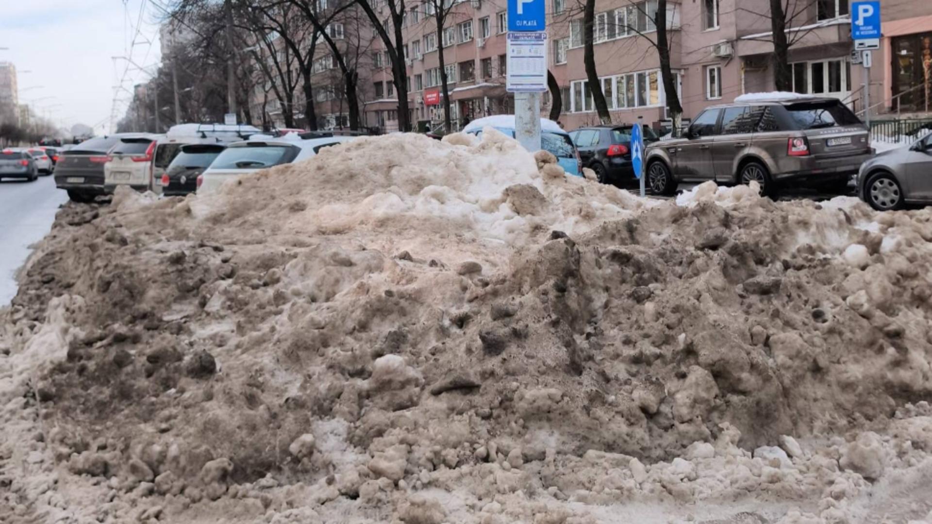 Deszăpezire „Made in Bucuharest”. Ciucu i-a amendat cel mai mult pe cei de la Sectorul 6. Foto/PMB