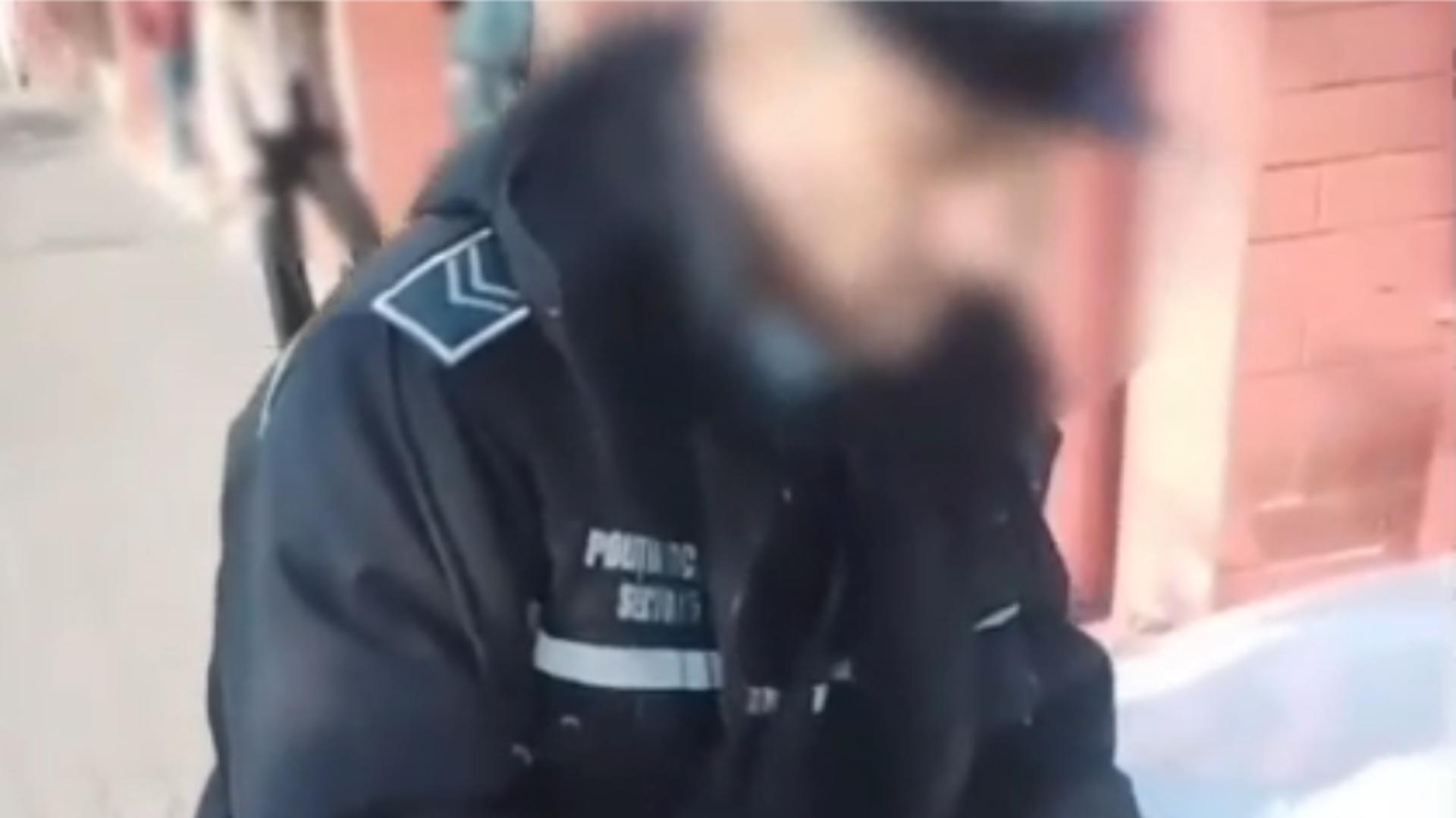 Polițist local lovit cu mașina de o femeie, în Sectorul 5.