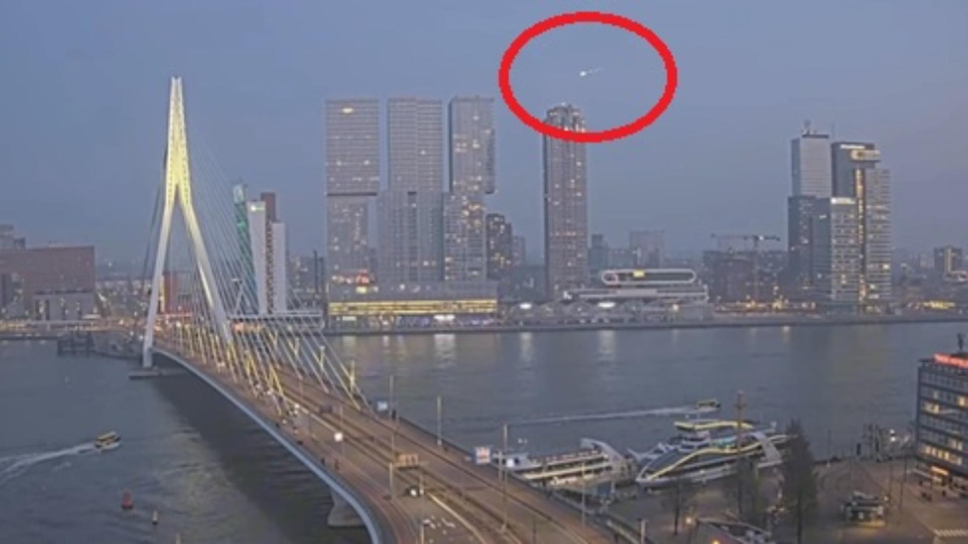 Meteorit observat pe cerul Europei de Vest: un fragment a străpuns acoperișul unei locuințe din Germania / Captură video