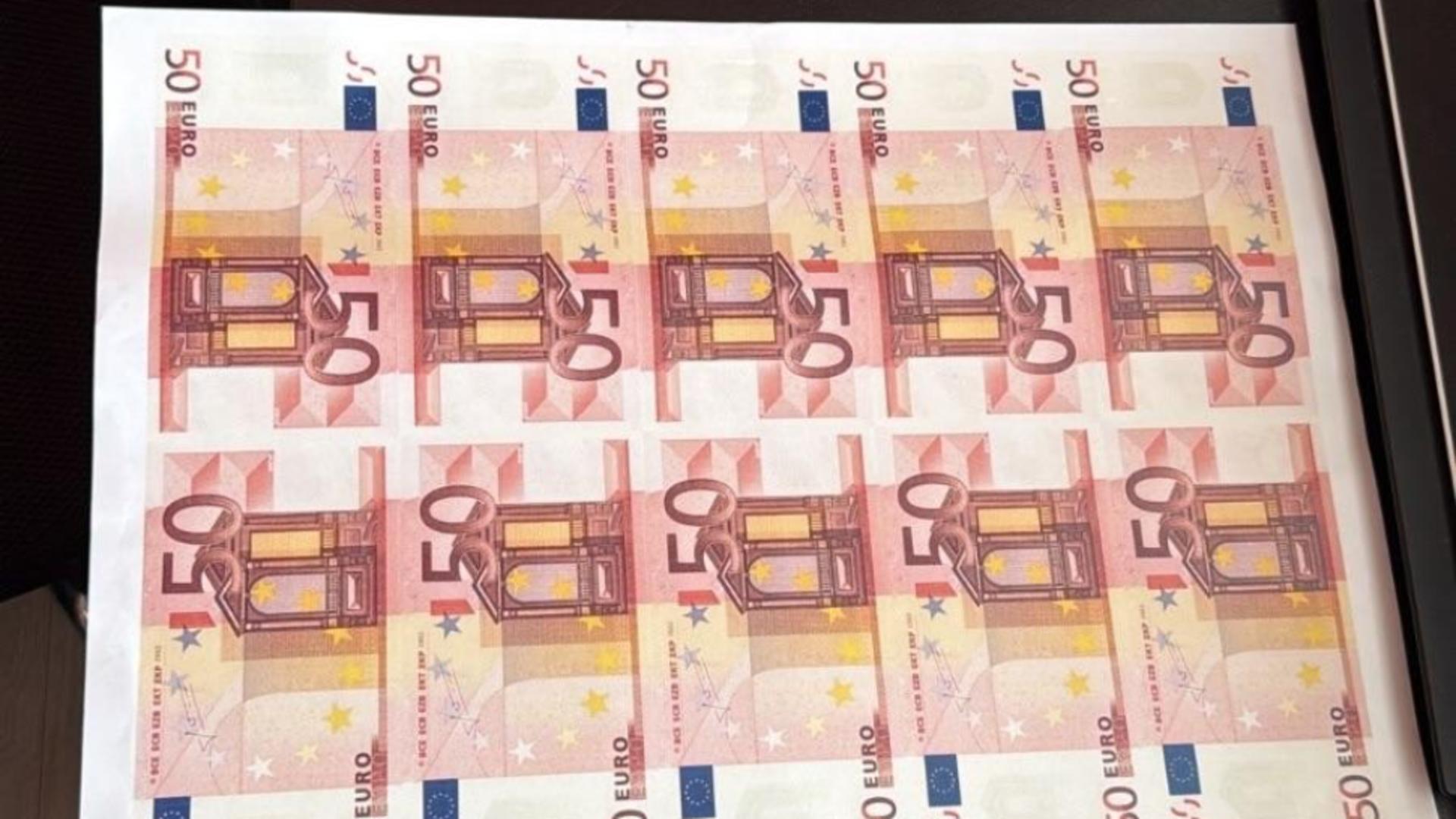 „Fabrica de bani” descoperită în Suceava: DIICOT și polițiștii BCCO fac percheziții în două județe într-un dosar de falsificare de monedă