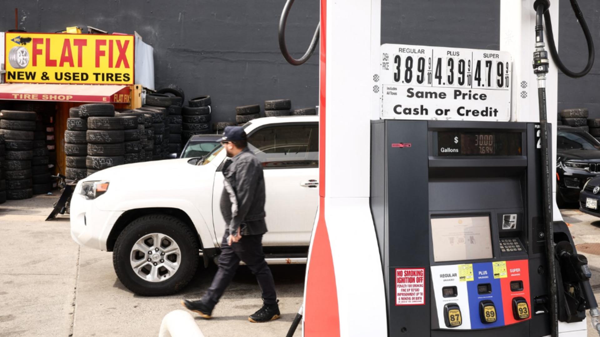 Americanii simt la buzunar criza carburanților din cauza războiului din Iran. Foto/Profimedia