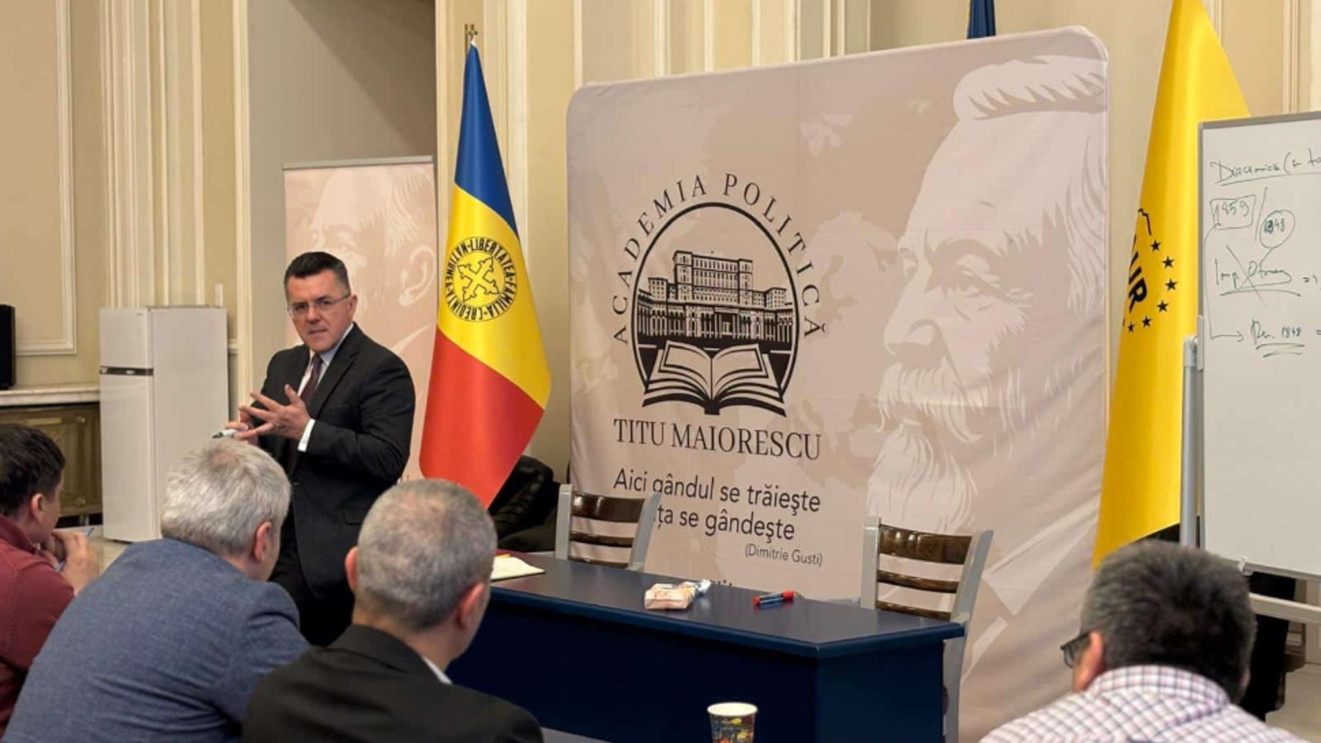 Dan Dungaciu / Academia Politică Titu Maiorescu 