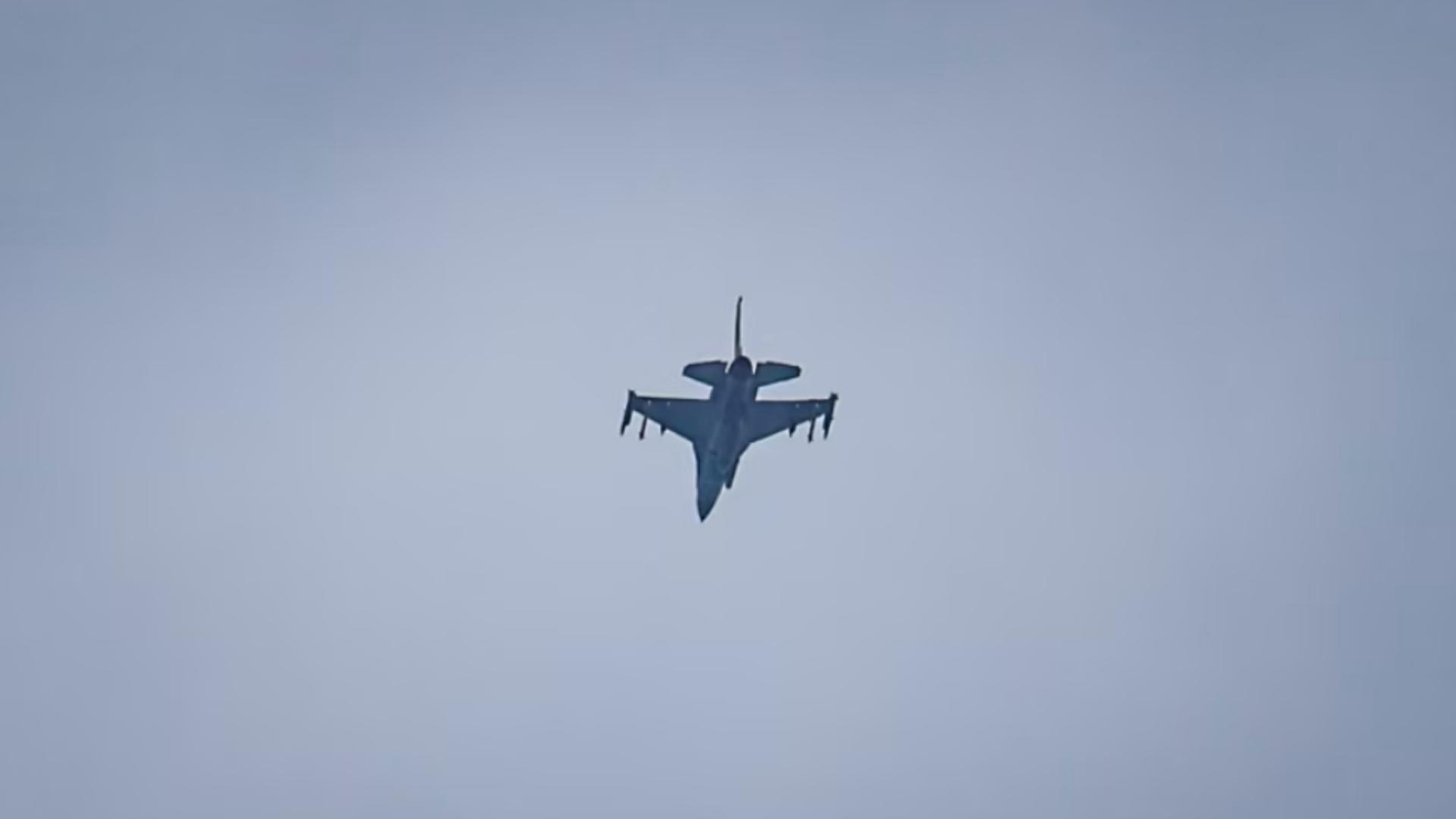 Două drone au căzut în apropierea aeroportului din Dubai.