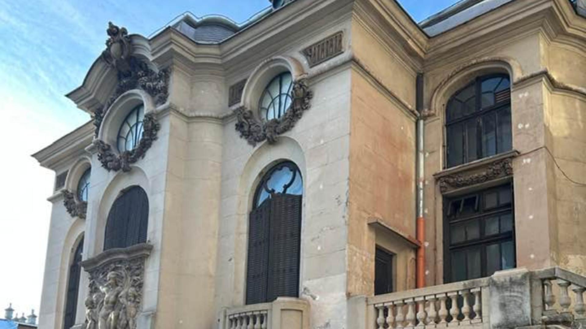 Comisie de experţi din domeniul patrimoniului cultural mobil, constituită de Ministerul Culturii pentru a verifica cum sunt păstrate bunurile de la Muzeul "Enescu"