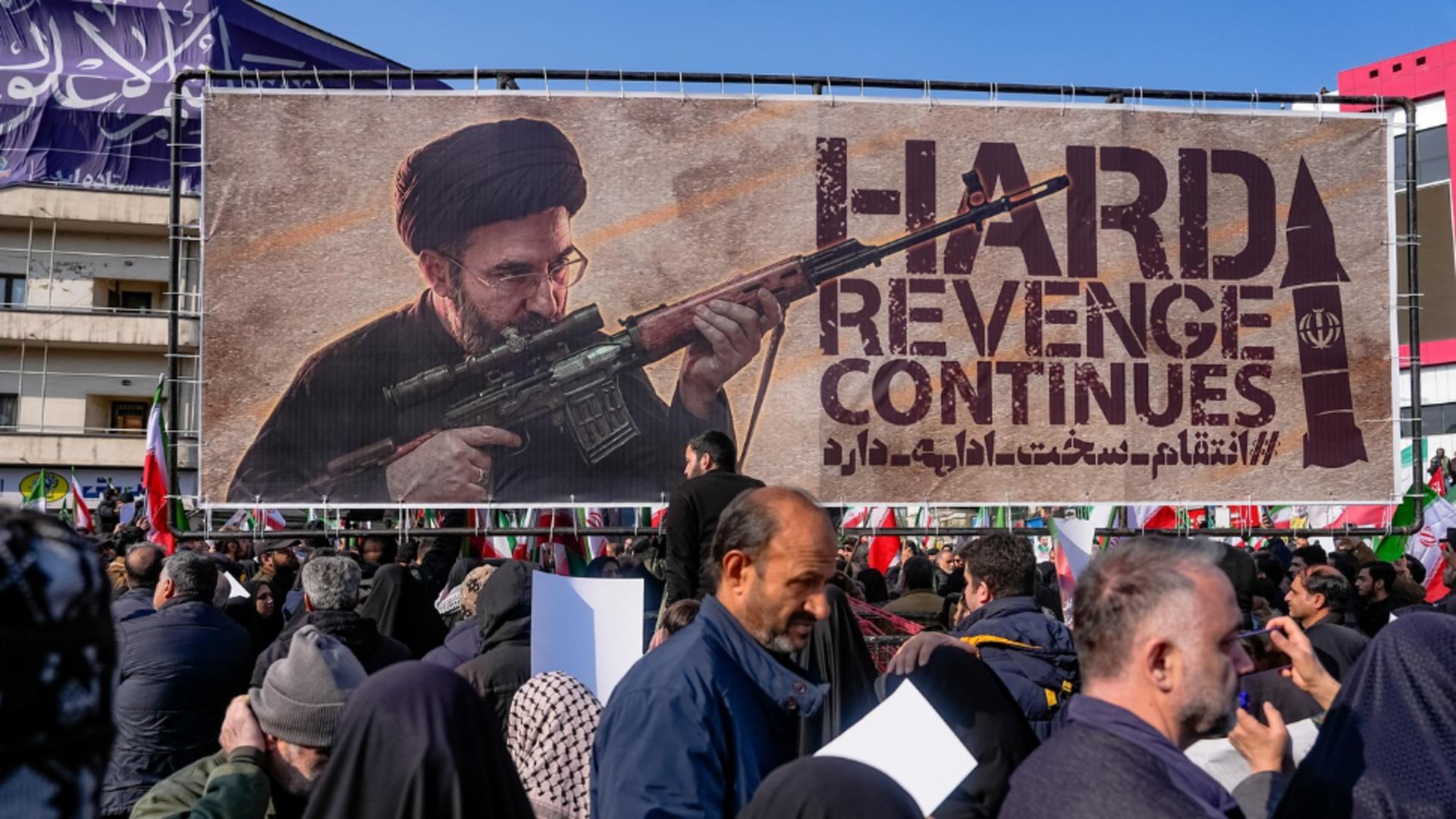 Iranienii îl prezintă pe noul lider drept conducătorul răzbunător (Profimedia)