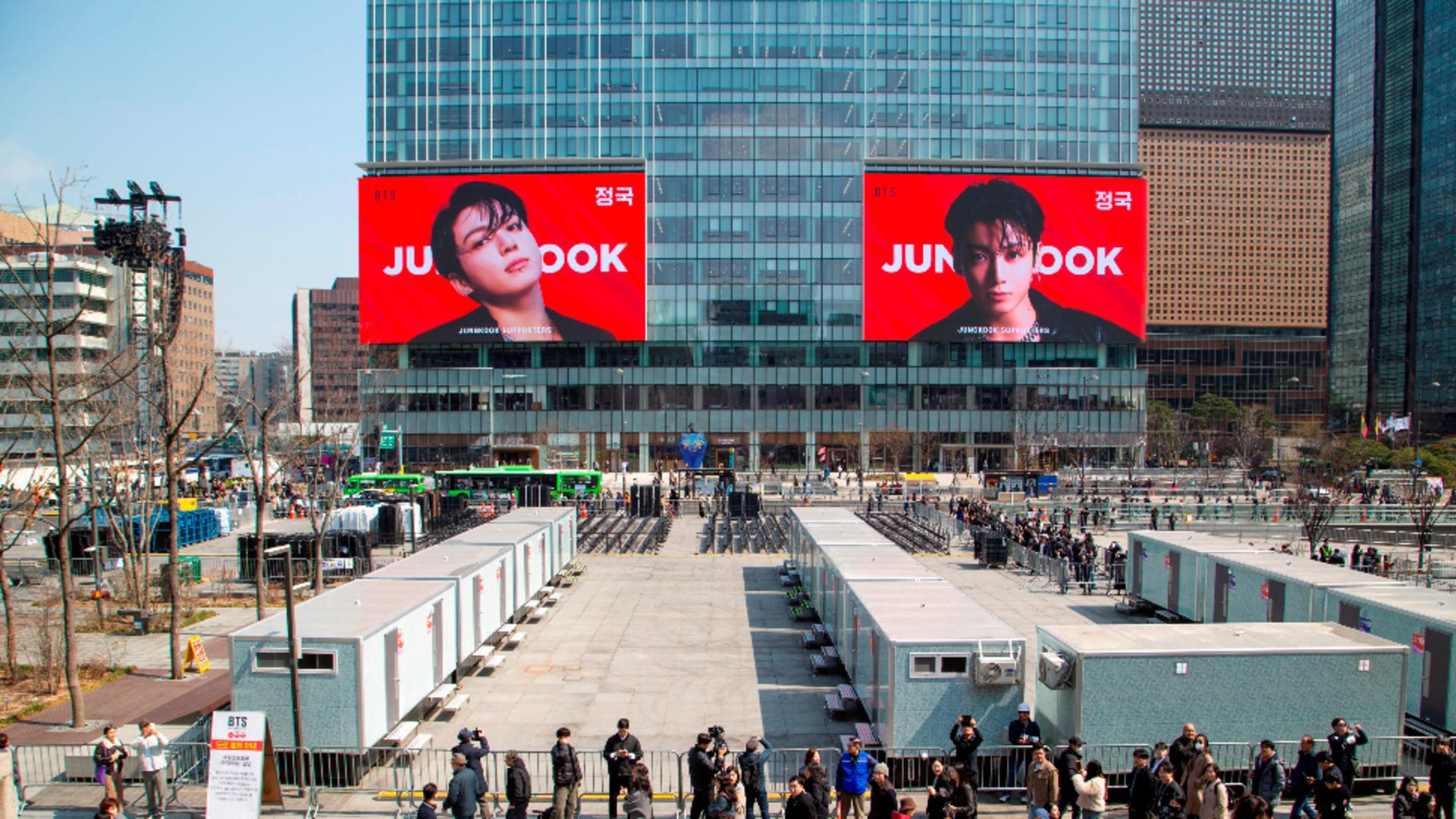 Trupa BTS revine în forță cu noul album „Arirang” și un mega‑concert de 260.000 de fani, susținut sâmbătă, la Seul / Profimedia