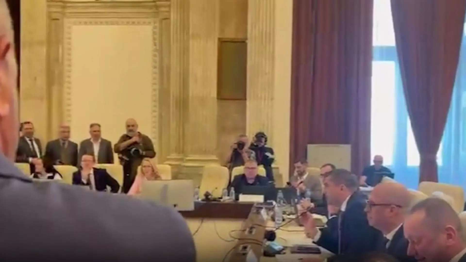 Scandal în Comisia de Buget