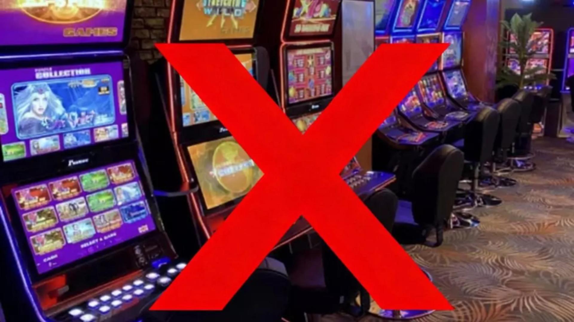 Orașul unde primarul cere ajutorul Mitropoliei să le spună enoriașilor despre interzicerea păcănelelor