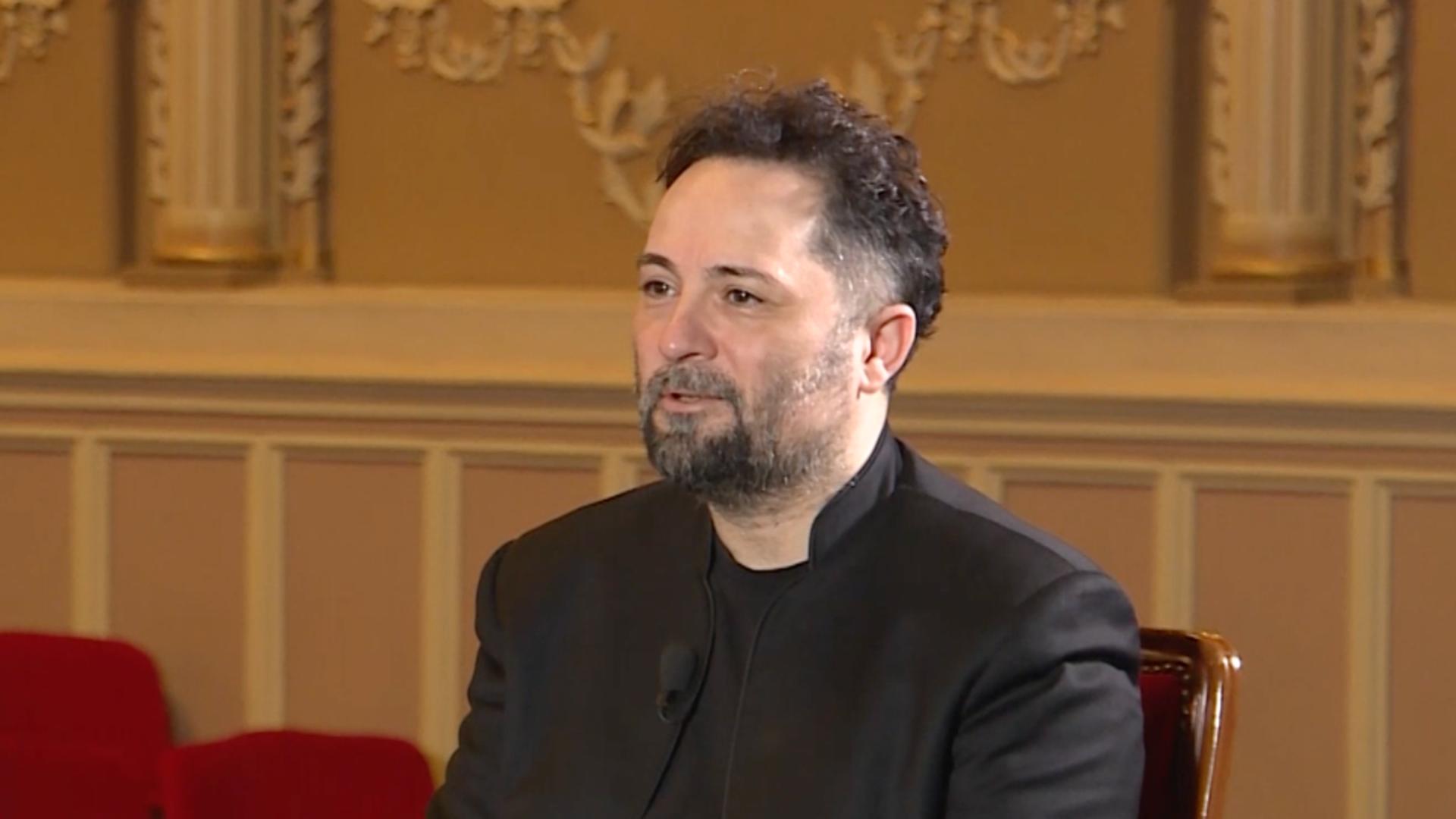 Podcasturile REALITATEA - Ceva-n PLUS / Dirijorul Daniel Jinga